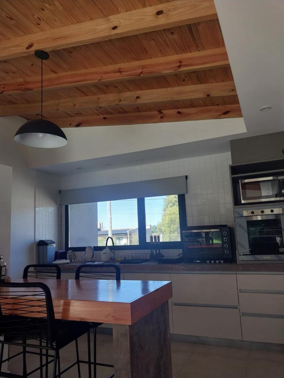 Moderna, calida y luminosa casa en acantilados para 2 Personas