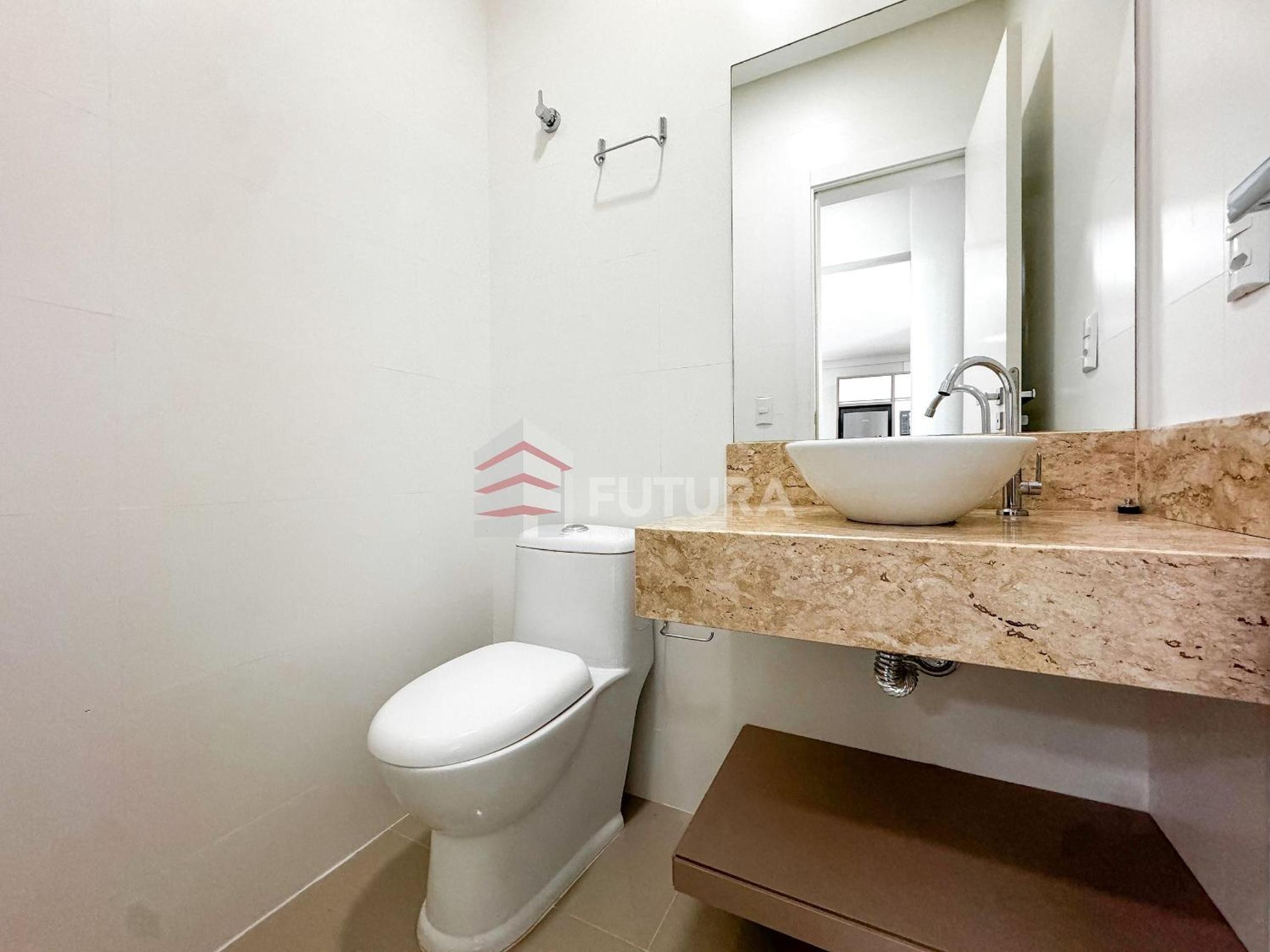 Apartamento com 02 suítes no Mariscal - LA041EF