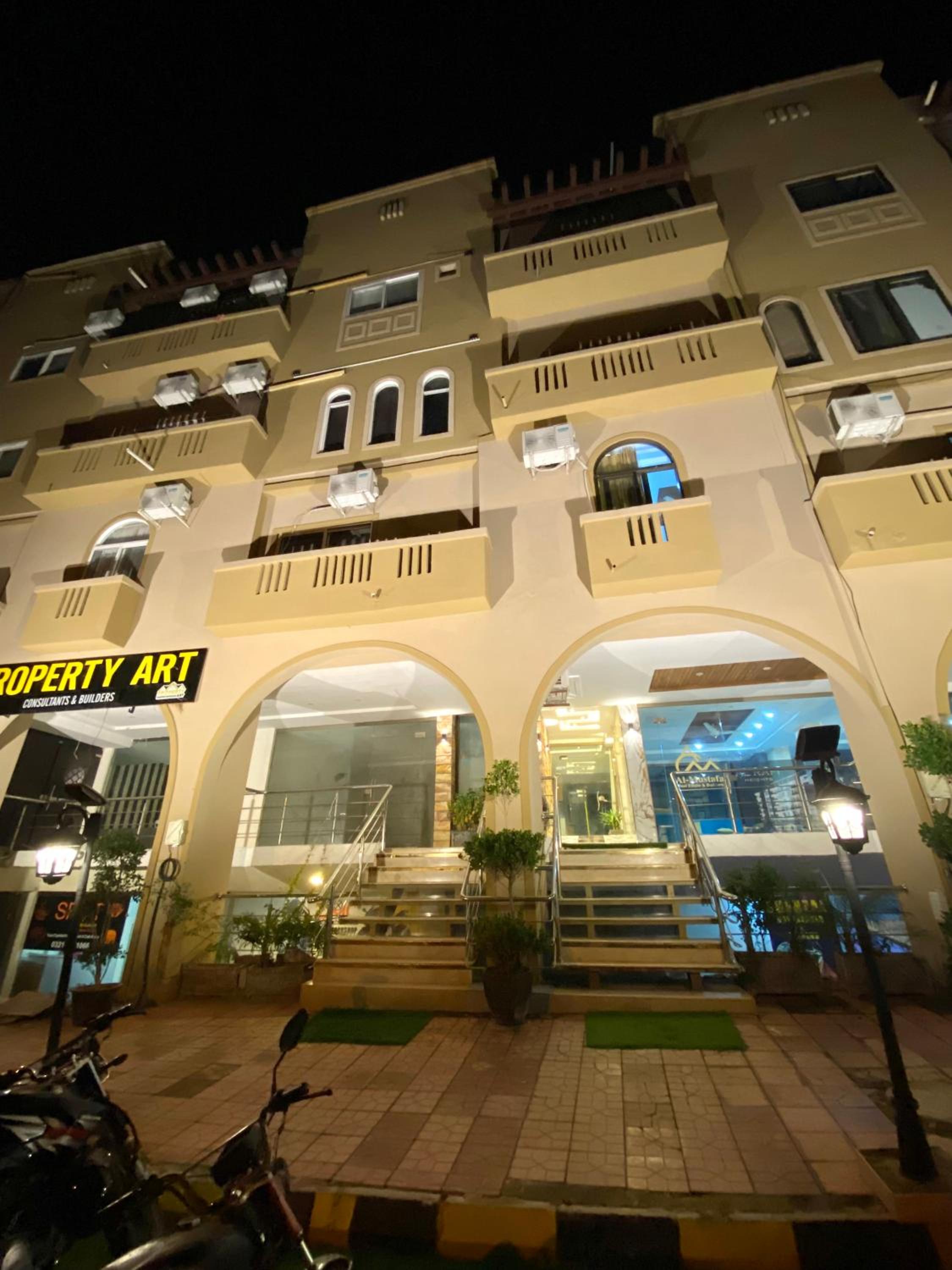 Bahria Guest House