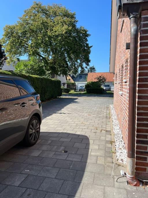 Gesamte Wohnung mit Parkplatz