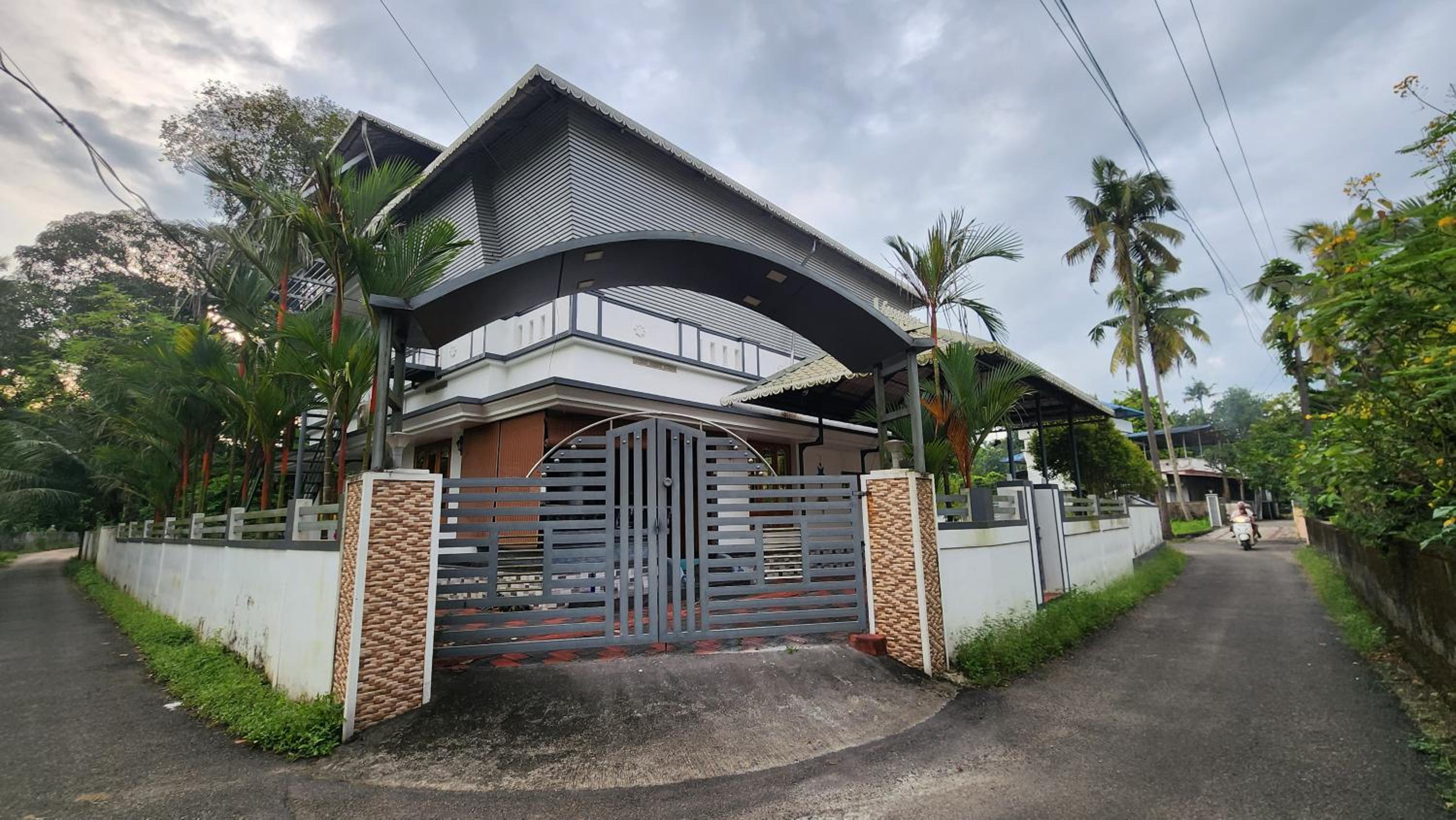 EBs Guest House