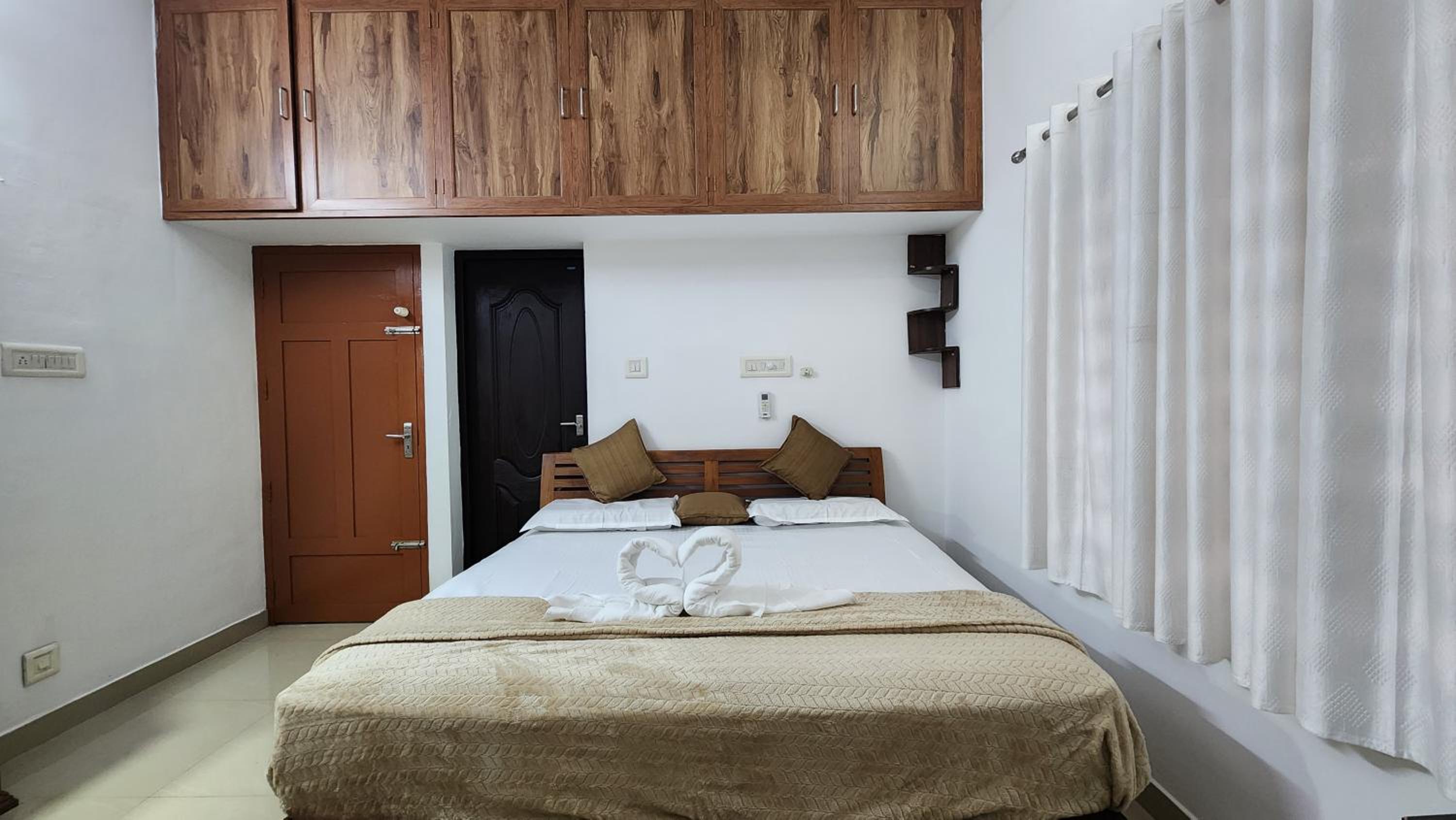EBs Guest House, photo 10