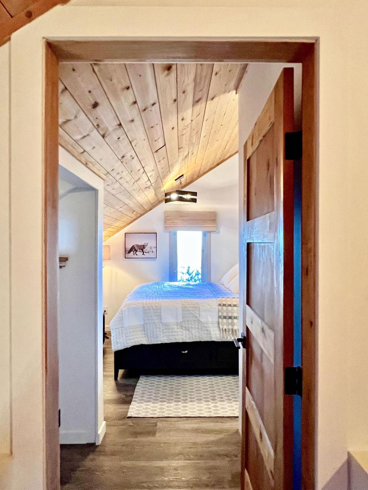 Ski Lodge Big White