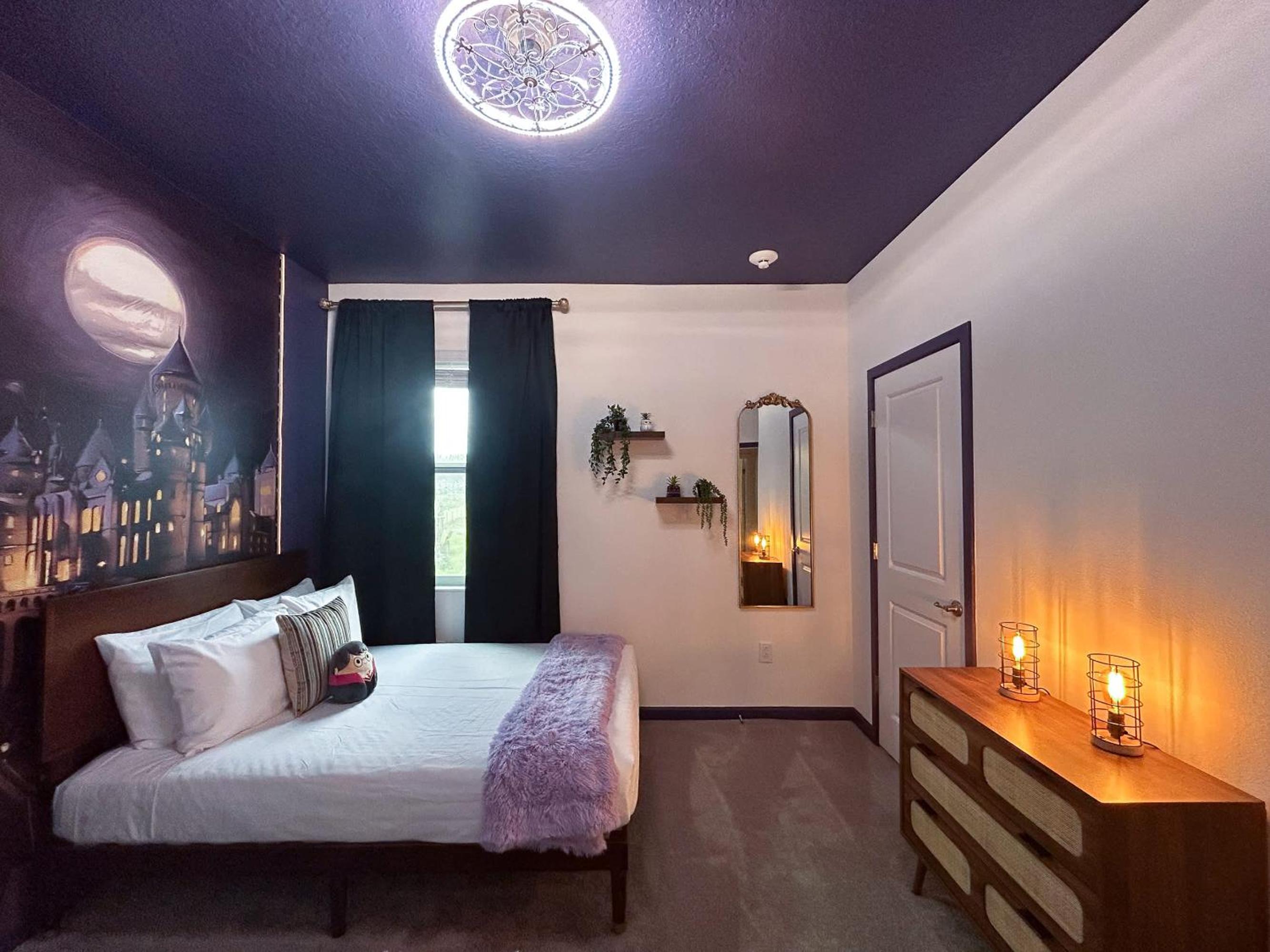 Luxury Home - ALL the extras - Sleeps 39
