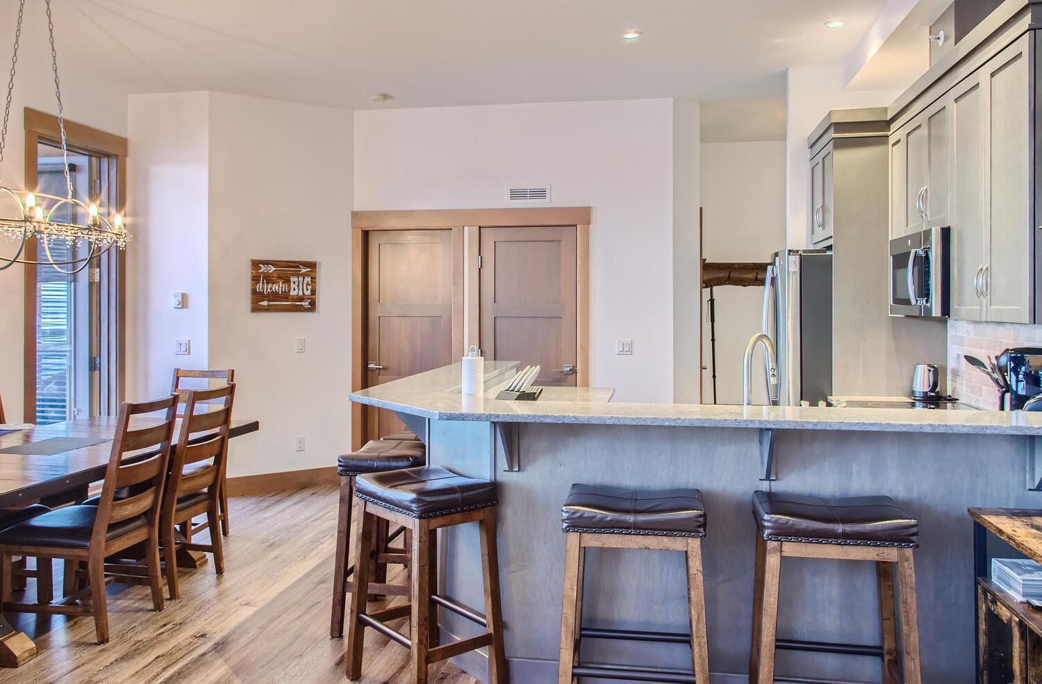 Stonegate Resort Unit B408