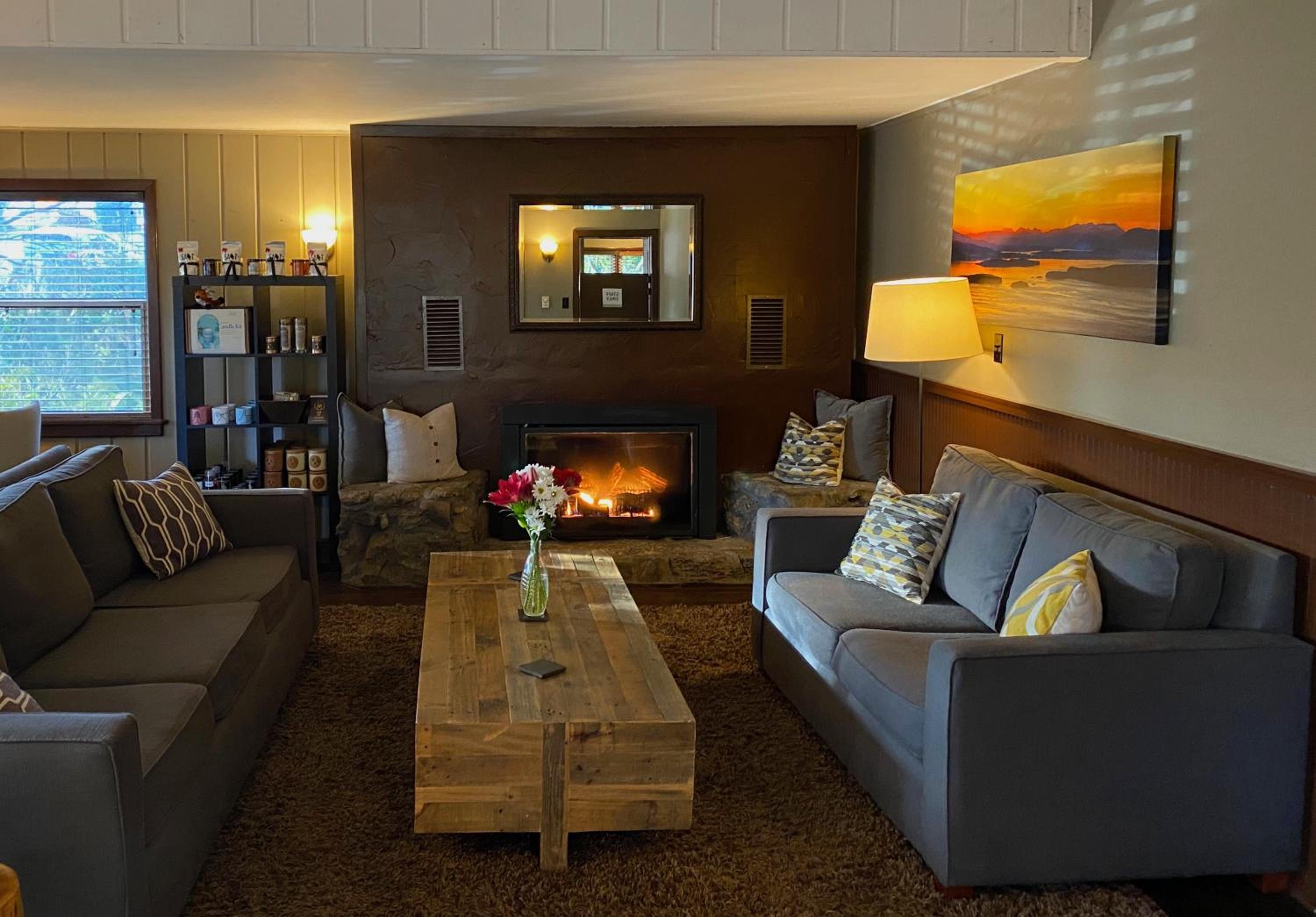 Earthbox Inn & Spa