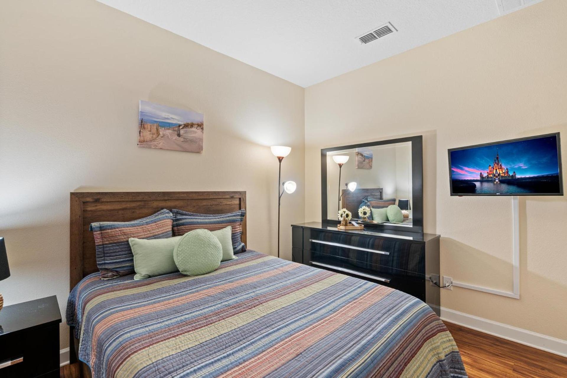 3071 Beach Palm view 4