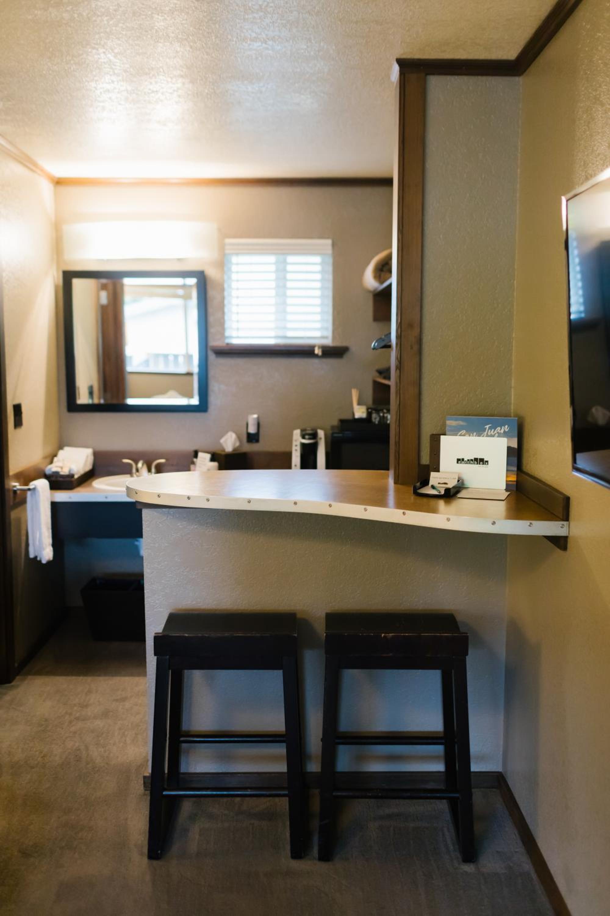 Earthbox Inn & Spa