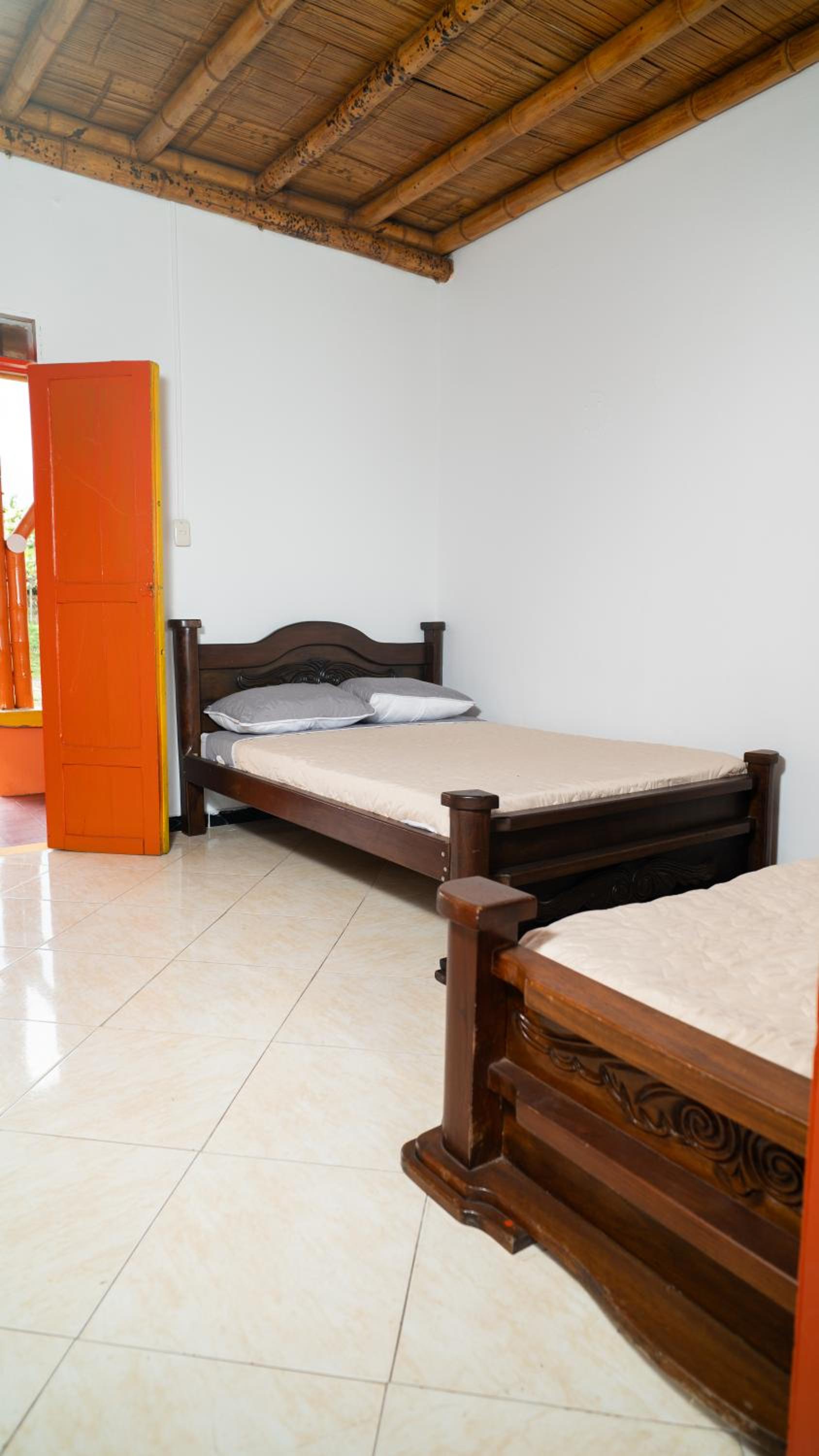 Finca Hotel SHALOM LA DORADA EJE CAFETERO