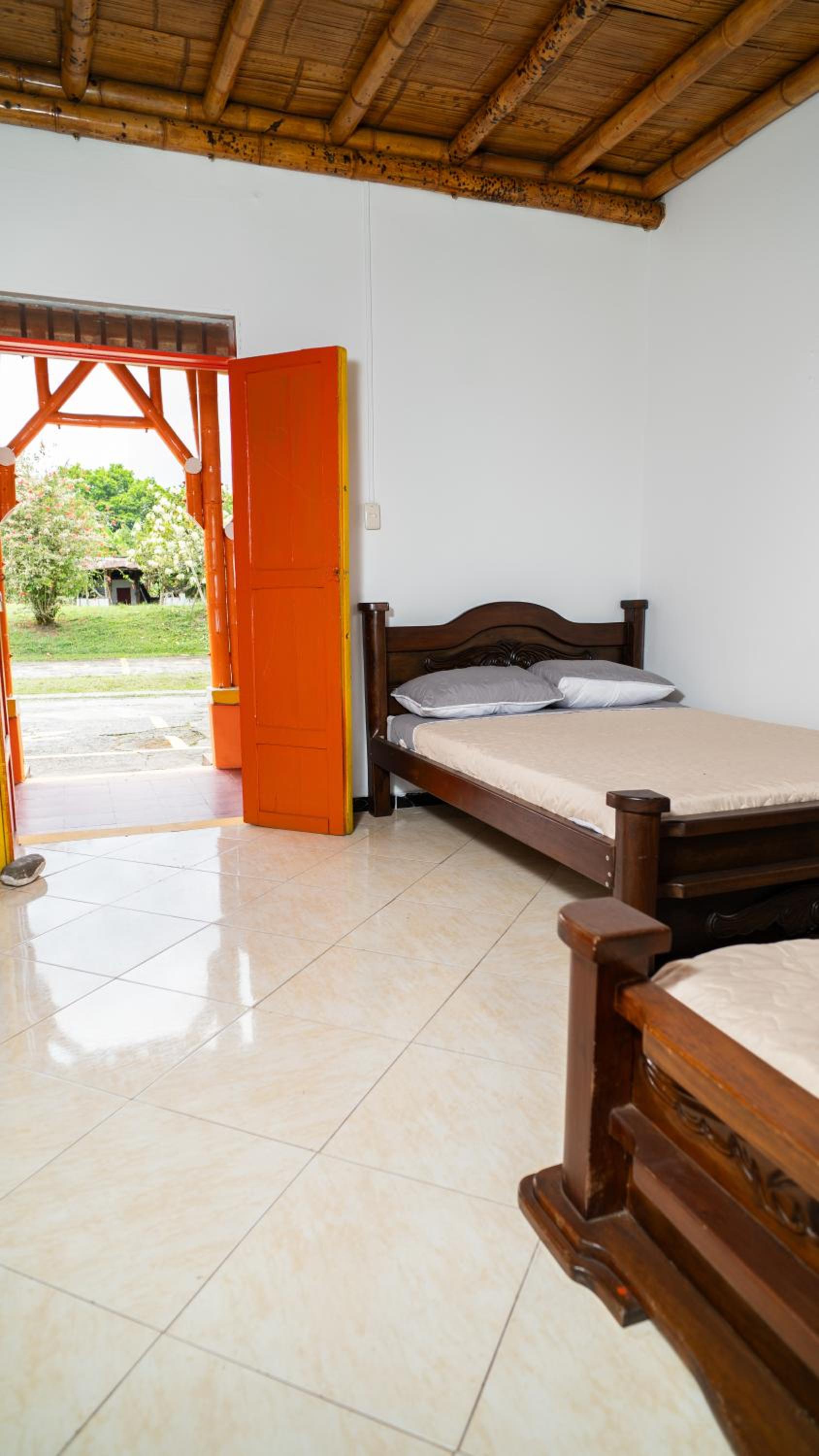Finca Hotel SHALOM LA DORADA EJE CAFETERO