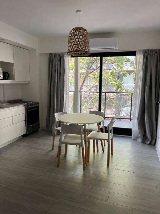 Deluxe Studio with Jacuzzi and CoWork in Palermo