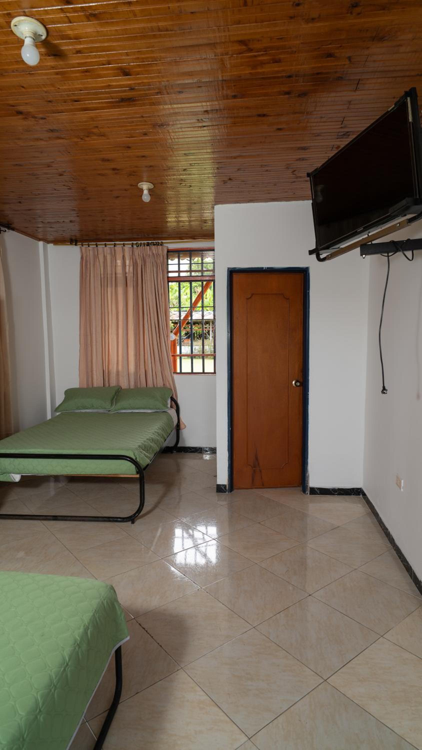 Finca Hotel SHALOM LA DORADA EJE CAFETERO