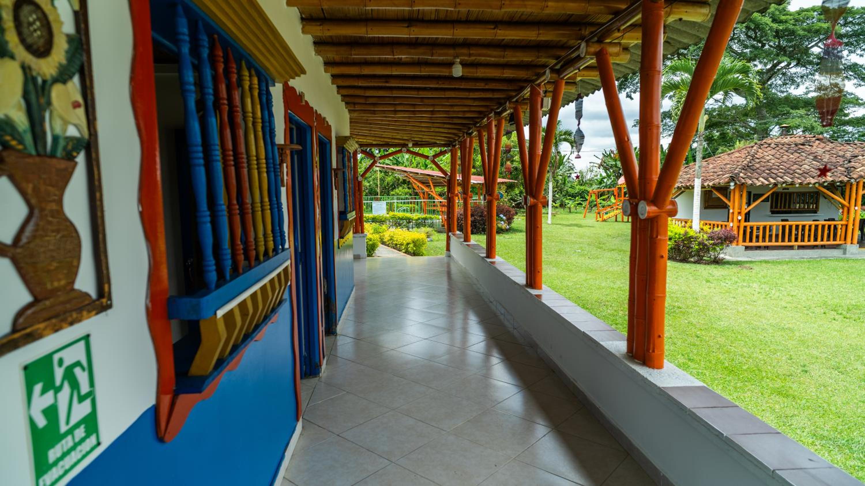 Finca Hotel SHALOM LA DORADA EJE CAFETERO