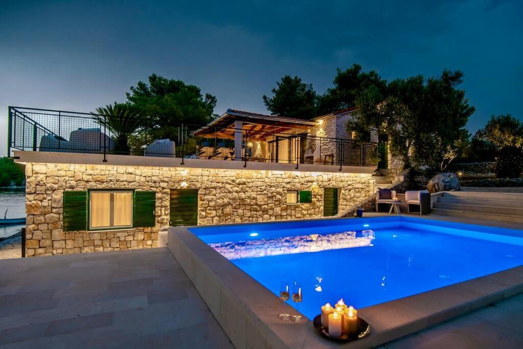 Seaside Villa Vesna