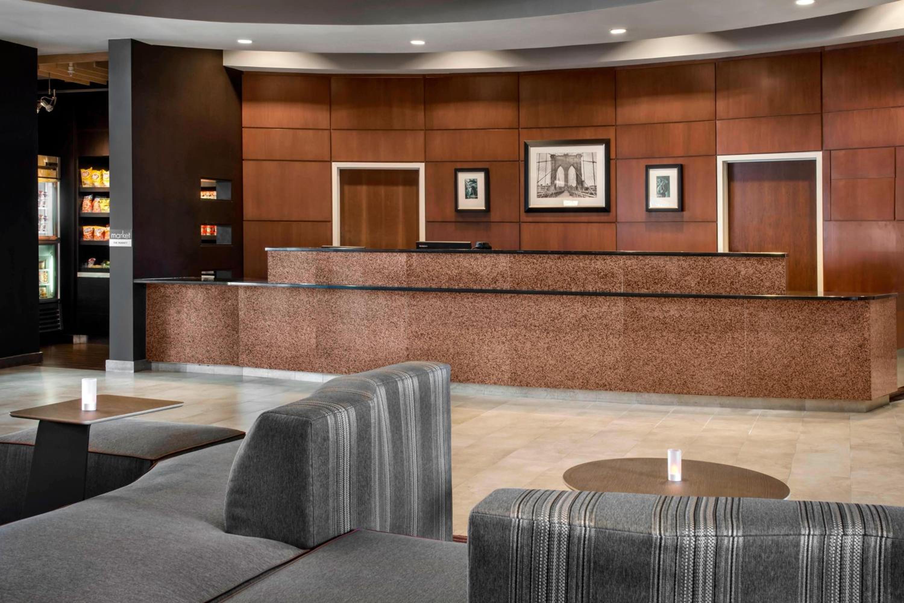 New York City Vacations - Courtyard by Marriott Newark Elizabeth - Property Image 2