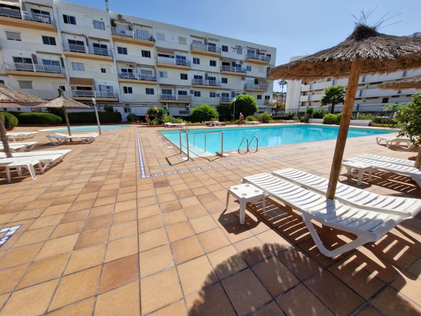 Lapo Apartments near Yumbo