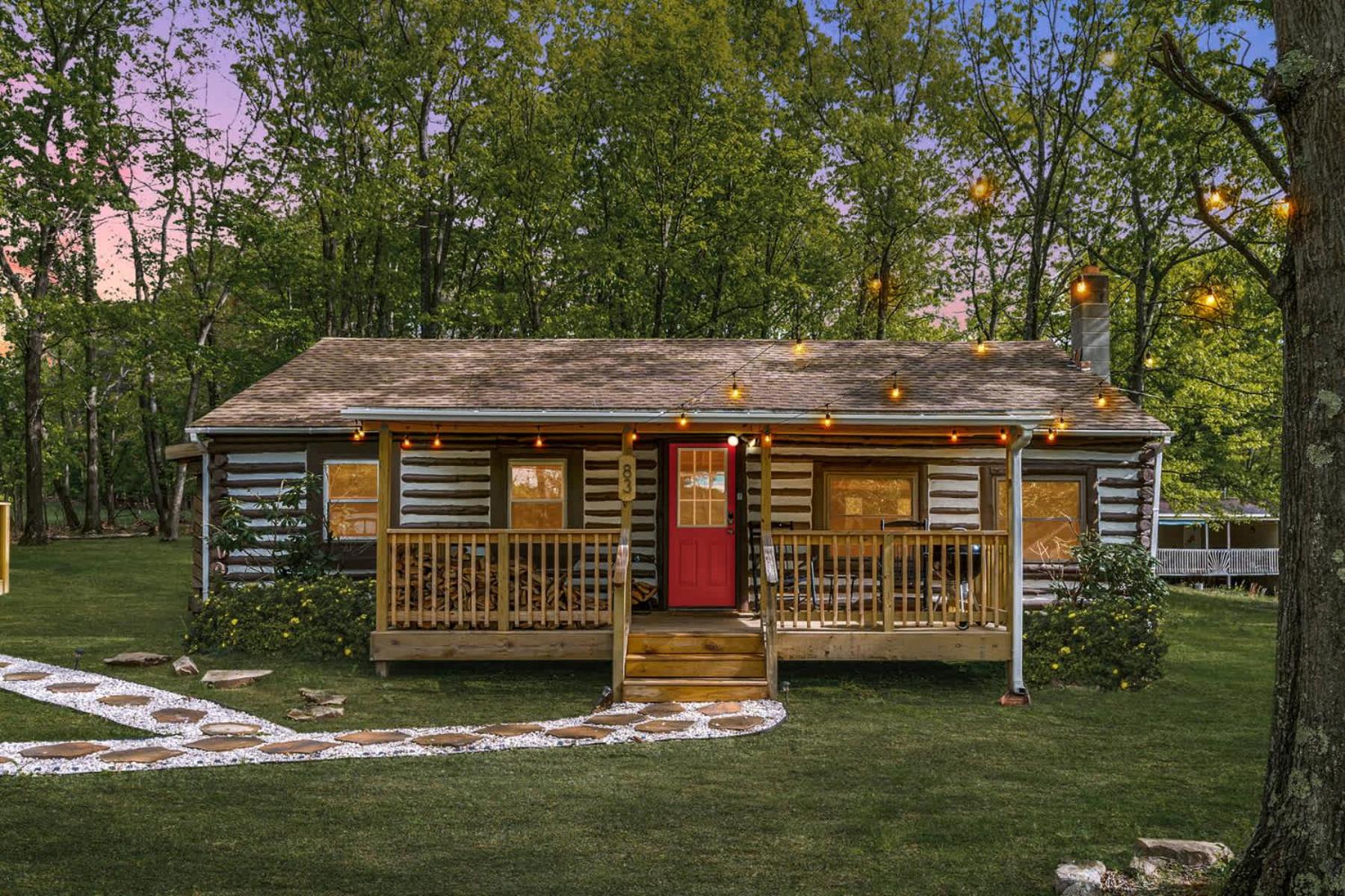 Hotel Modernized Log Cabin W Hot Tub Fire Pit & Views