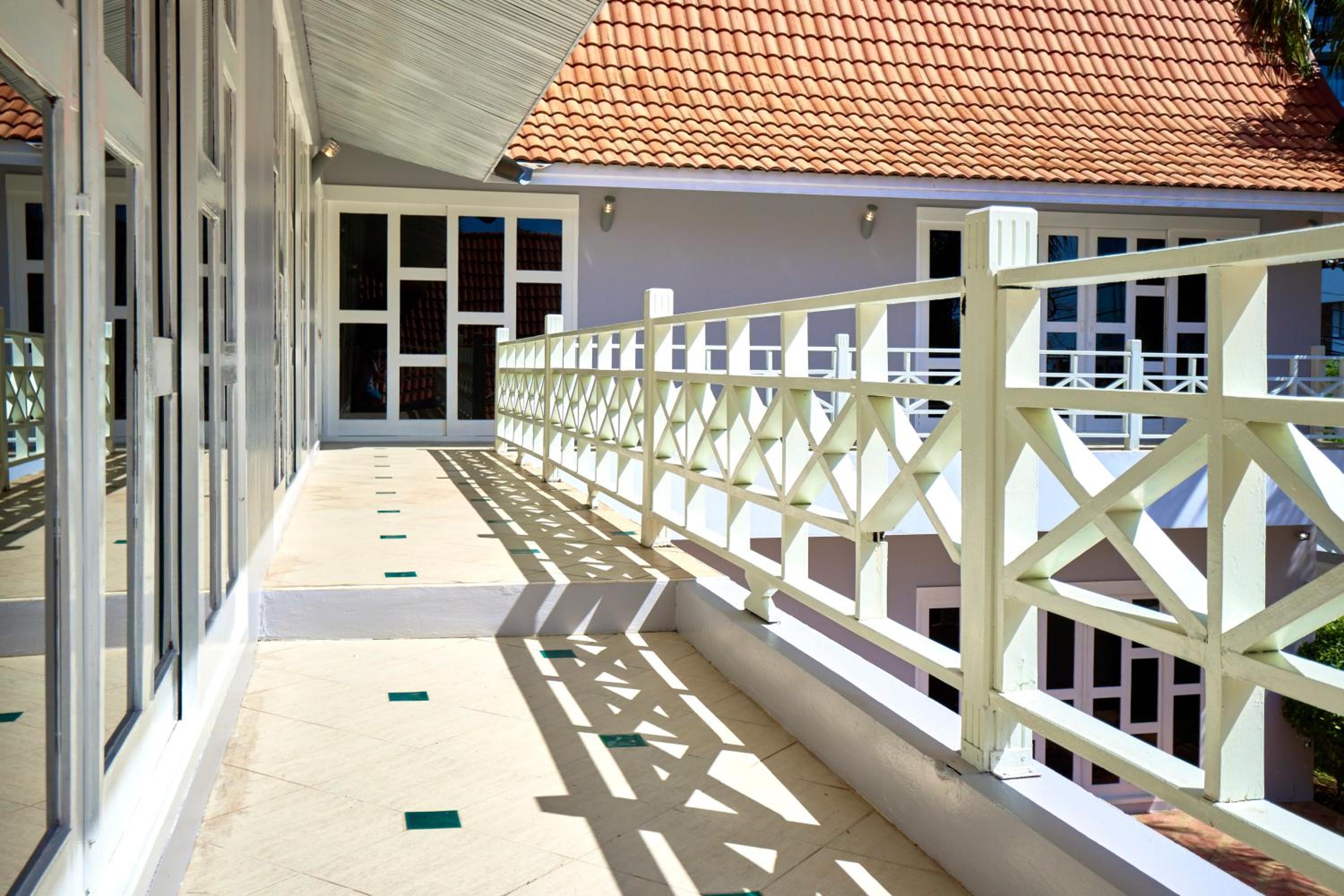 Pool Villa 5bedroom Cosy Beach Pattaya Big area close to the beach view 5