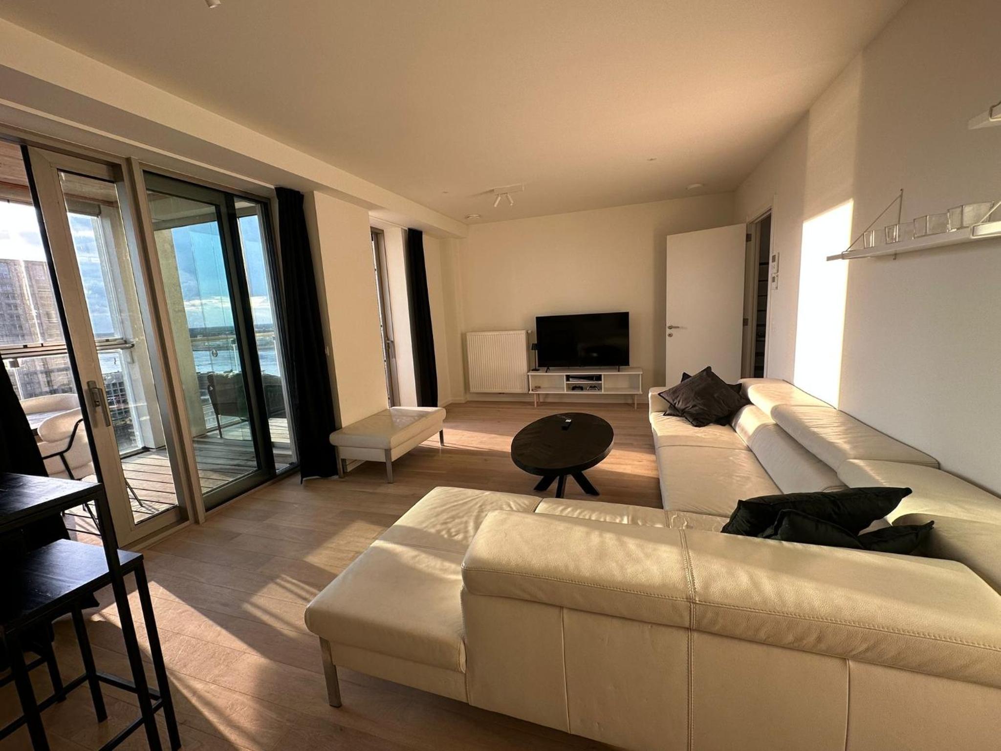 Luxurious Apartment with Panoramic View