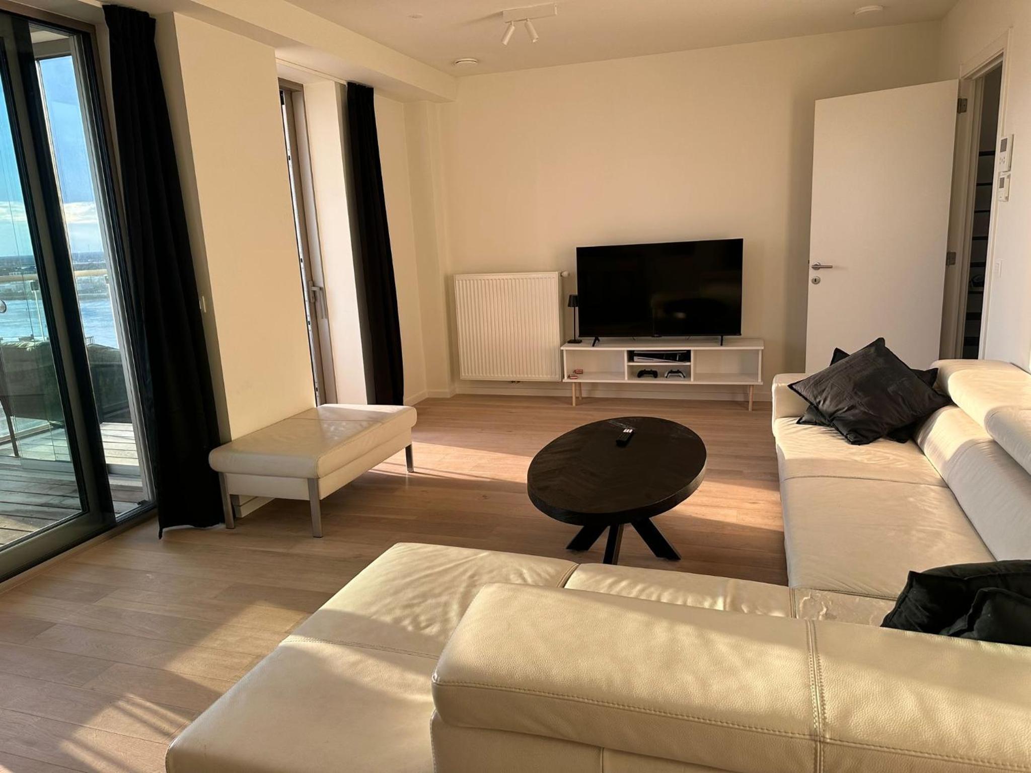 Luxurious Apartment with Panoramic View