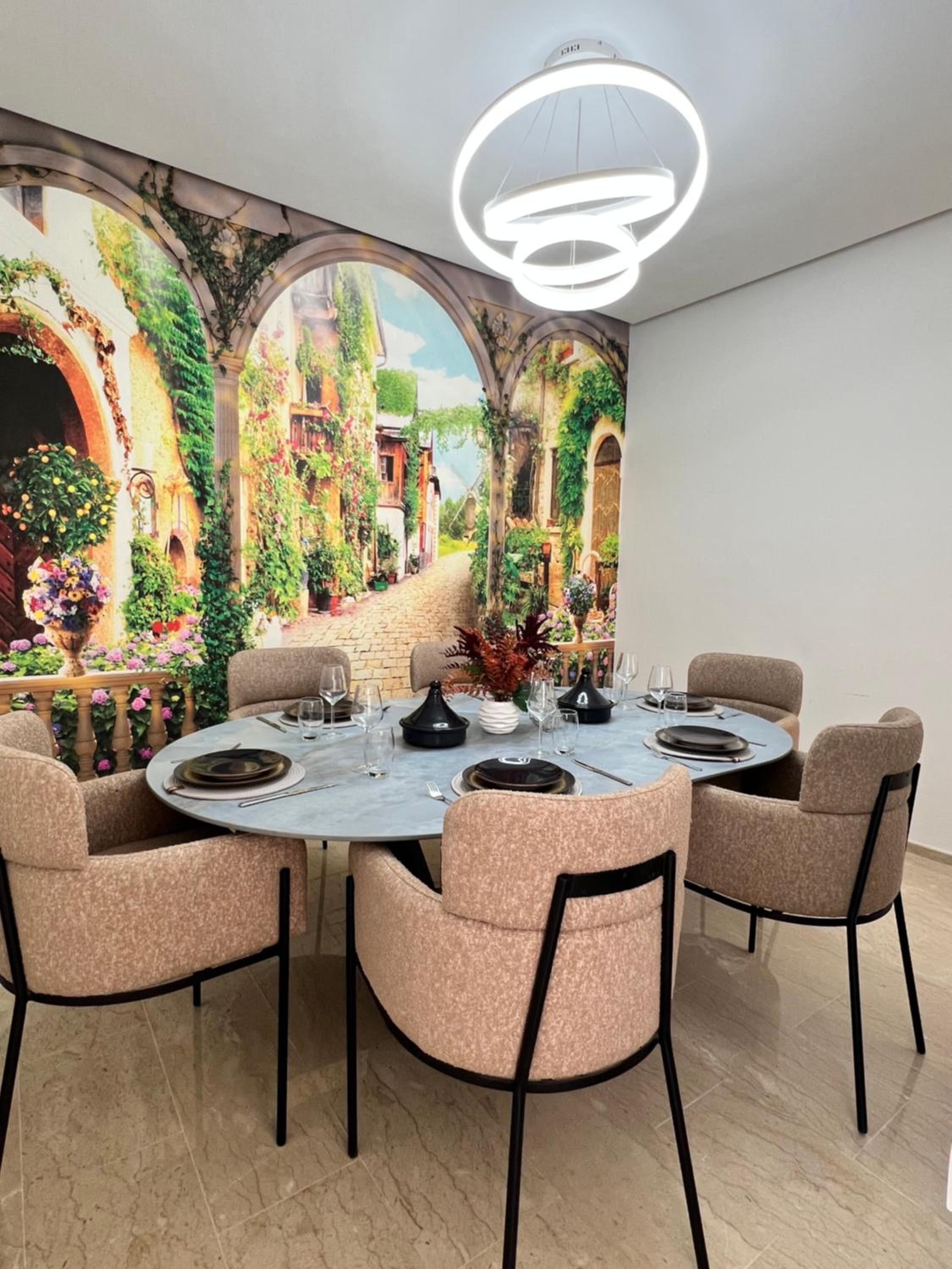 dining