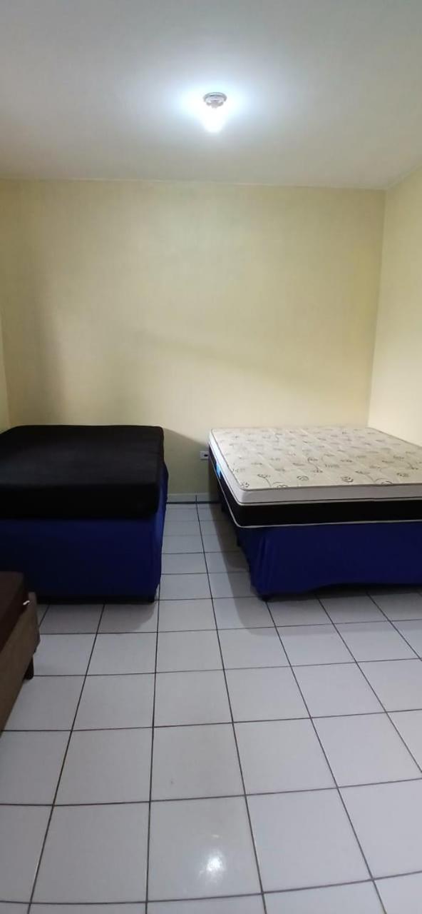 Chácara com piscina em Itanhaém
