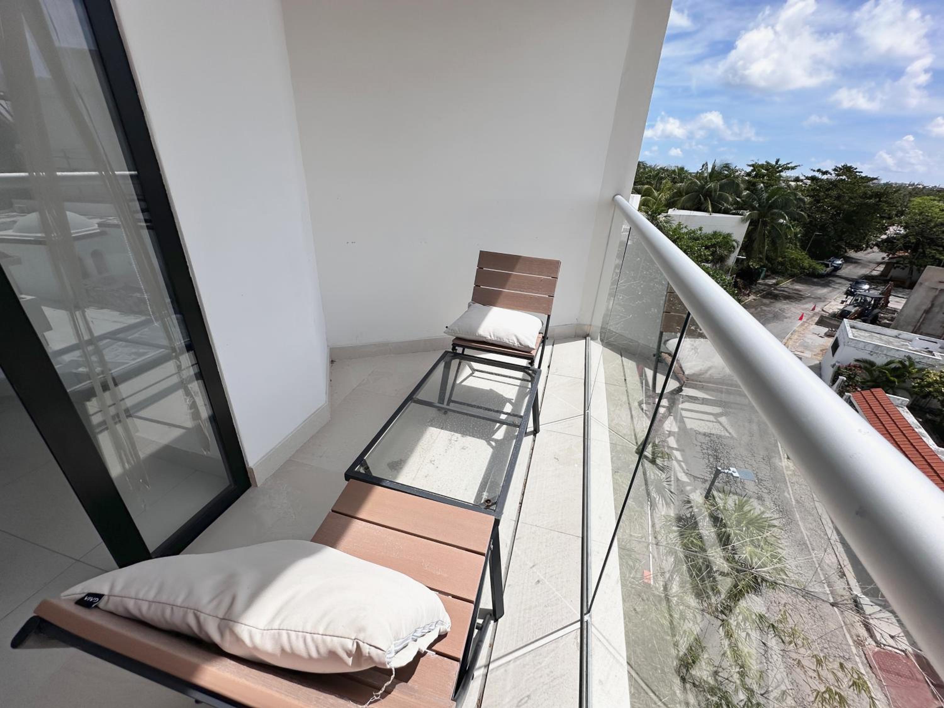 New apartment Neen