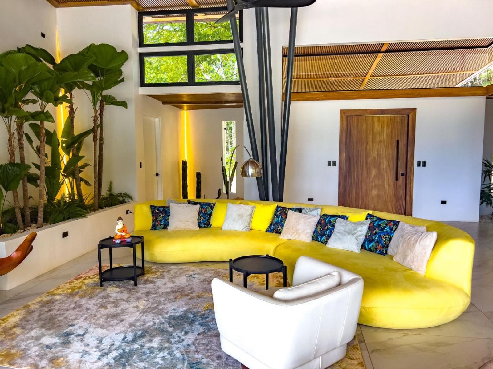 Casa Laguna