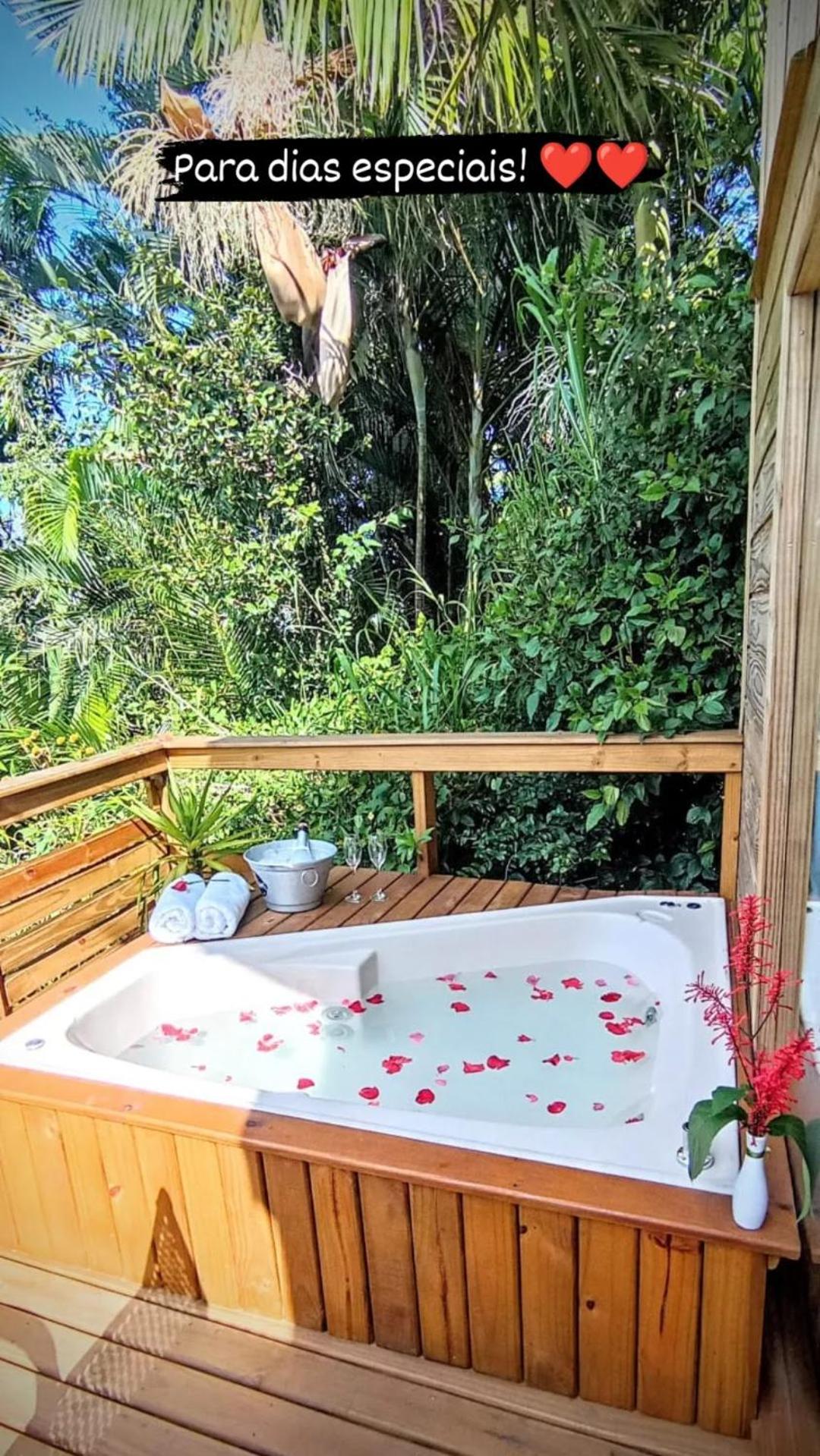 Casa espaçosa à 5min da praia Floripa vista pro mar de 2 até 12 hóspedes