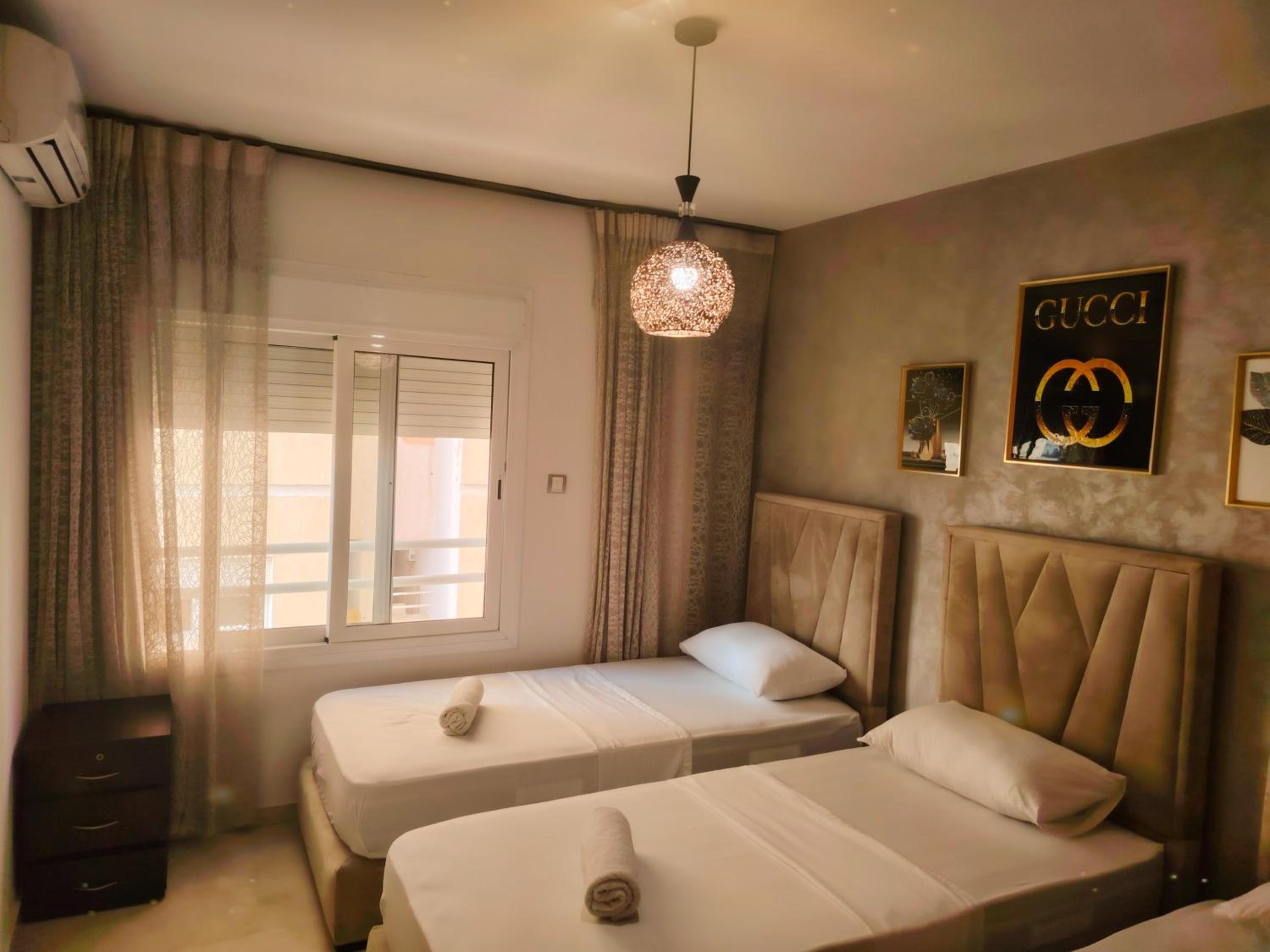 Appartement Malabata Tanger - Enface Hiltons & la Gare de TGVApp view 5
