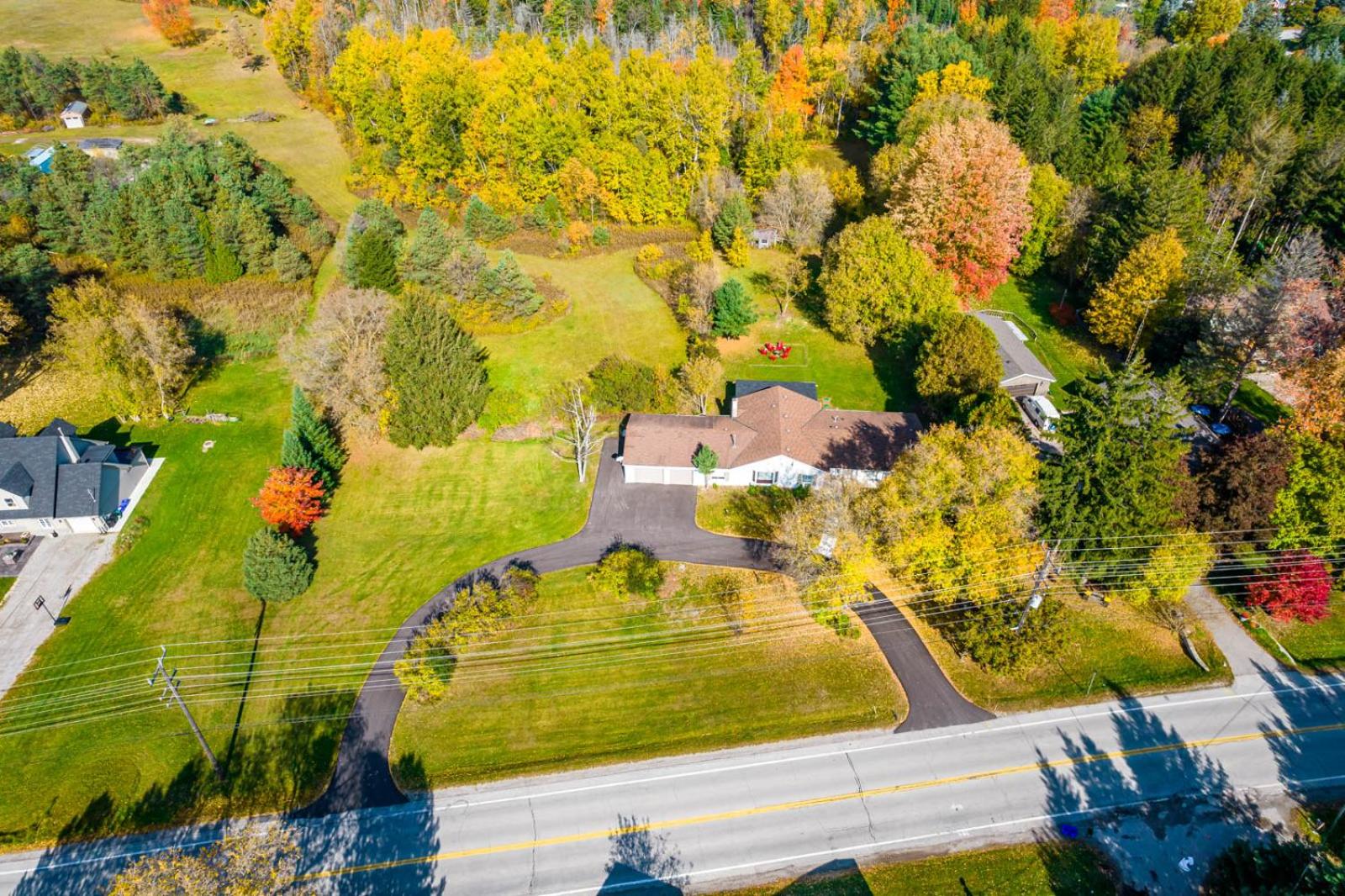 5 Bedroom Vacation Cottage - King City