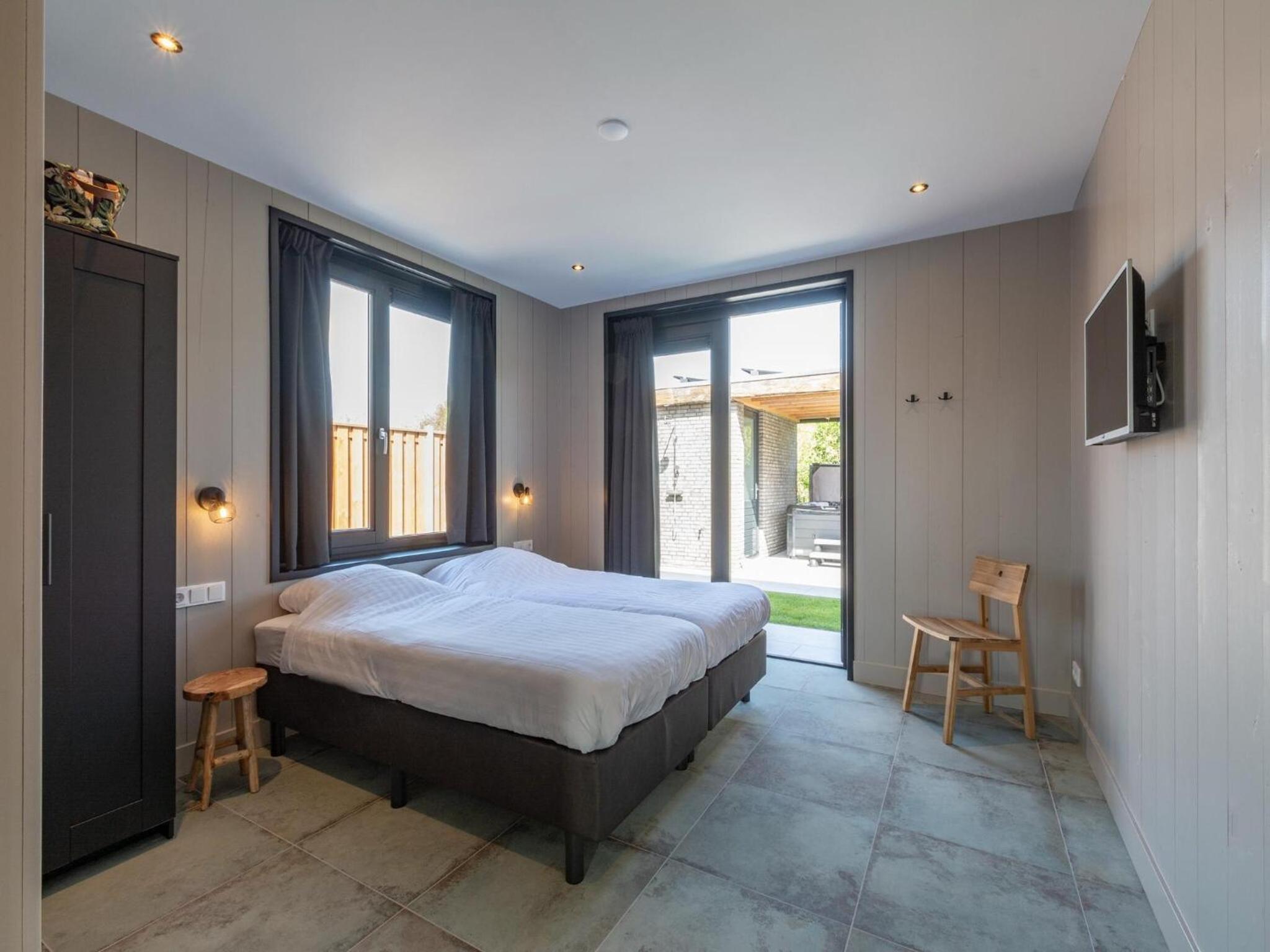 Villa near North Holland Beach with Jacuzzi view 4