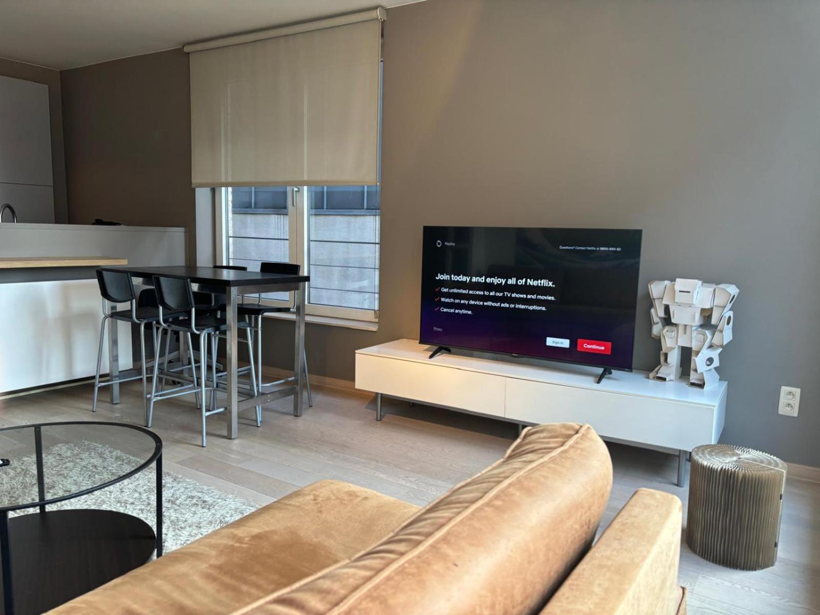 Luxurious Two Bedroom Apartment