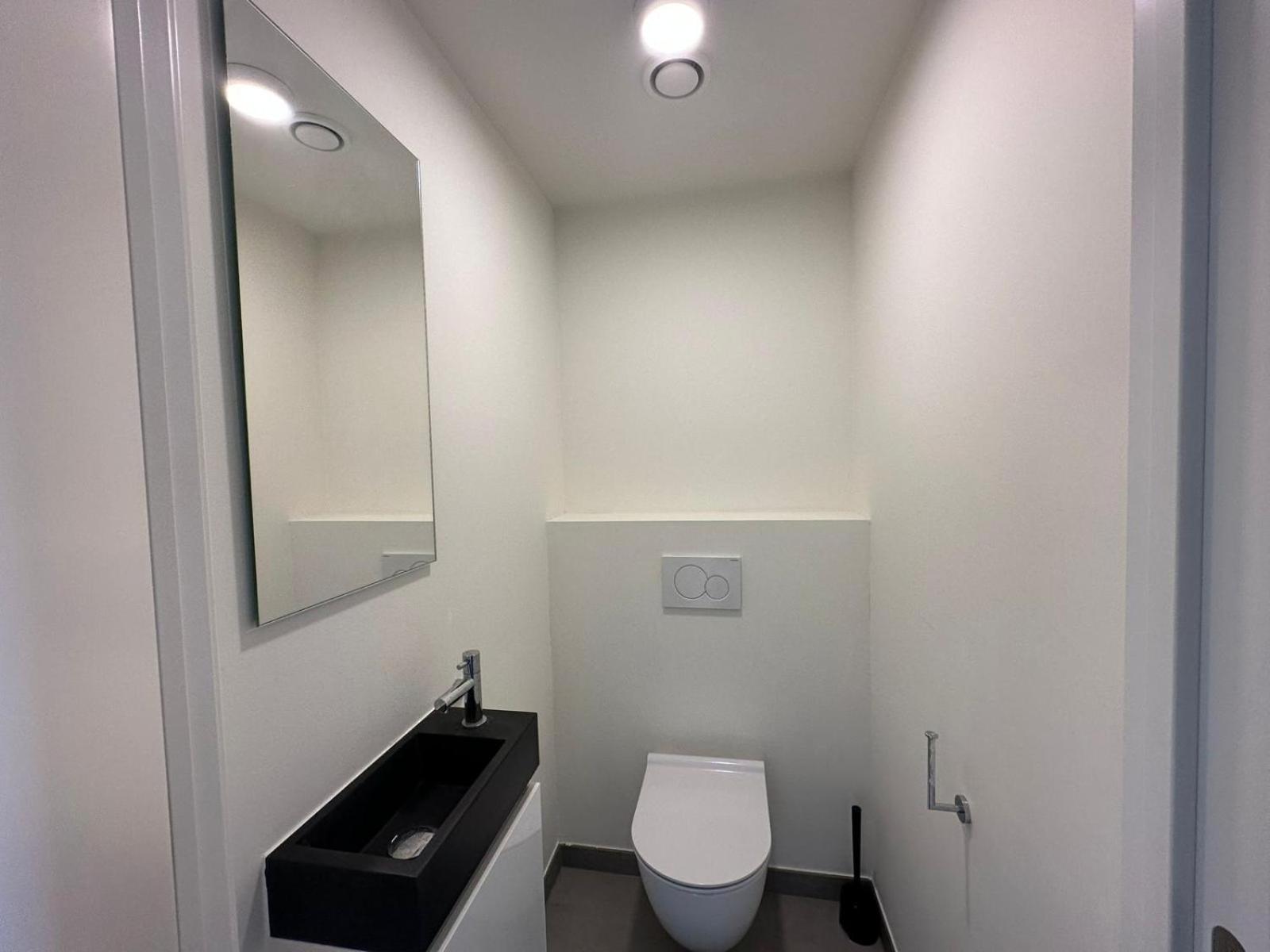 Luxurious Two Bedroom Apartment