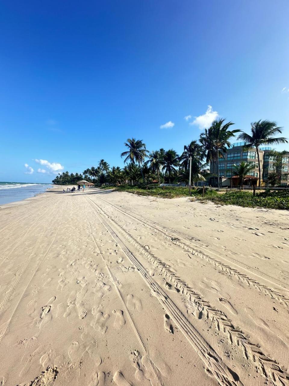 Apartamento de luxo à beira-mar