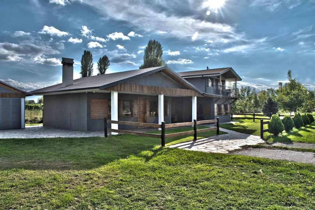 Simon's Walnut Farm