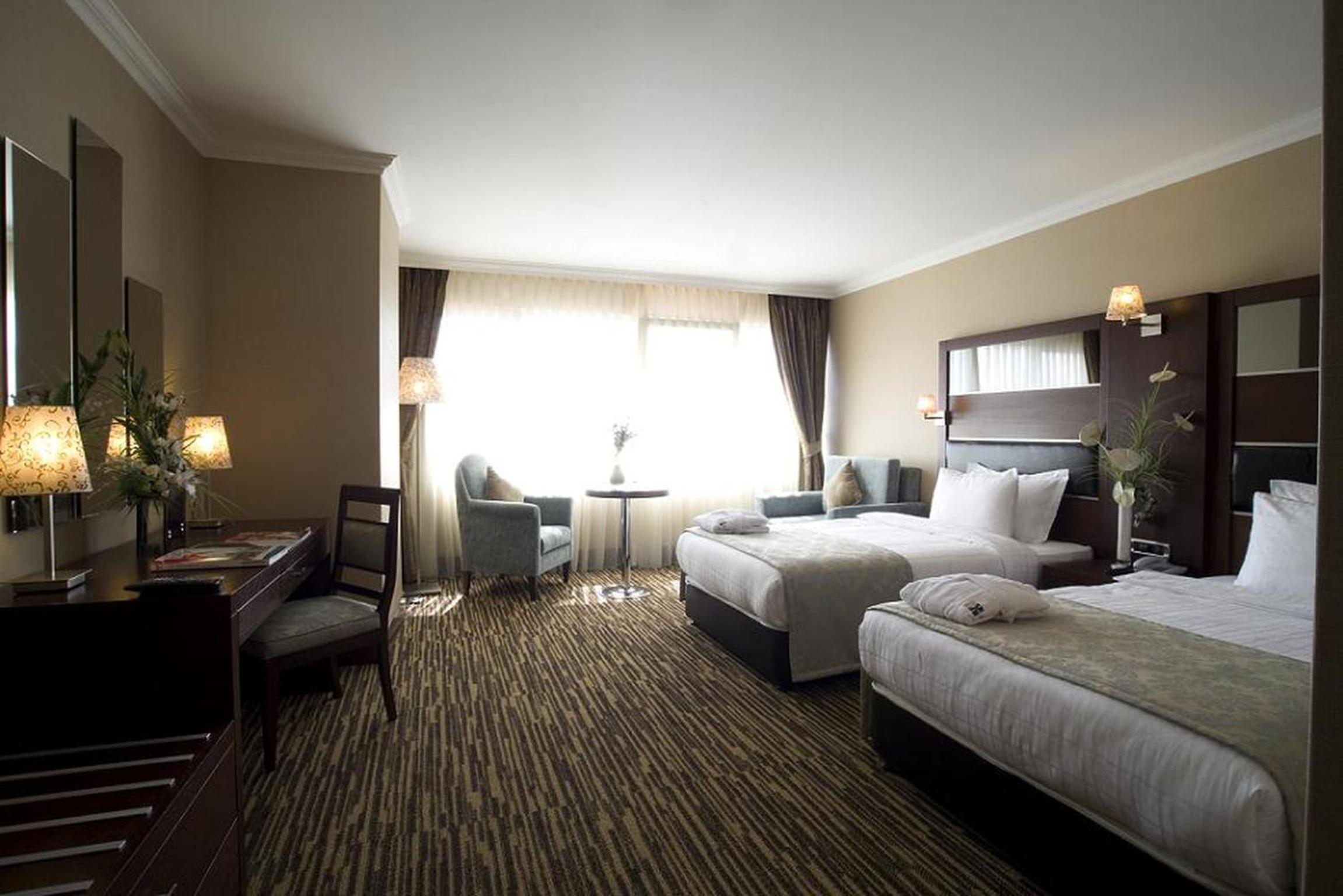 Dream Hill Business Deluxe Hotel Asia - Image 18