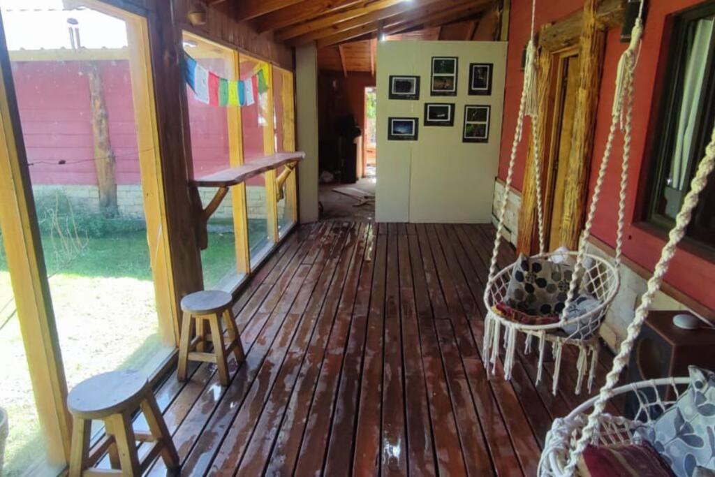 Casona cordillerana con patio, parrillas, chimenea