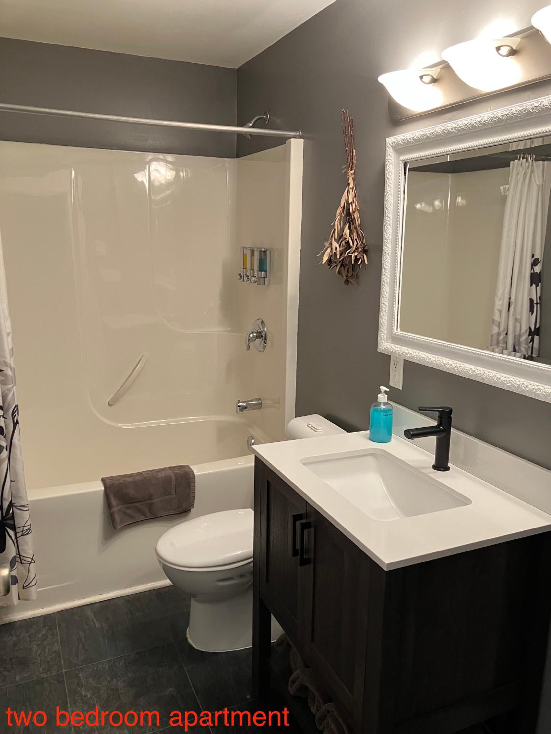 Tofino Vacations - Sienna's Tree House (Tall Trees And Salty Breeze) - Property Image 4