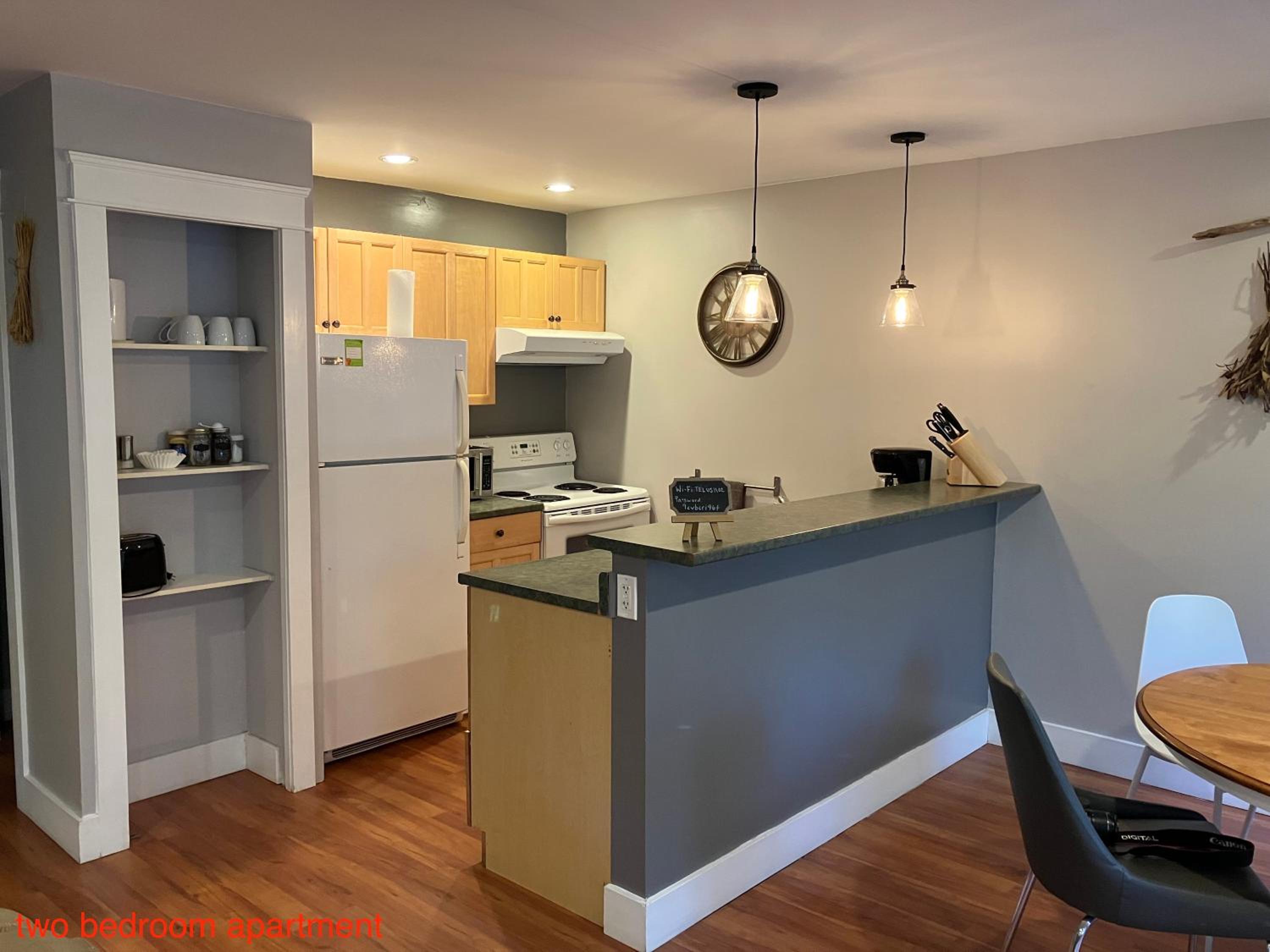 Tofino Vacations - Sienna's Tree House (Tall Trees And Salty Breeze) - Property Image 5