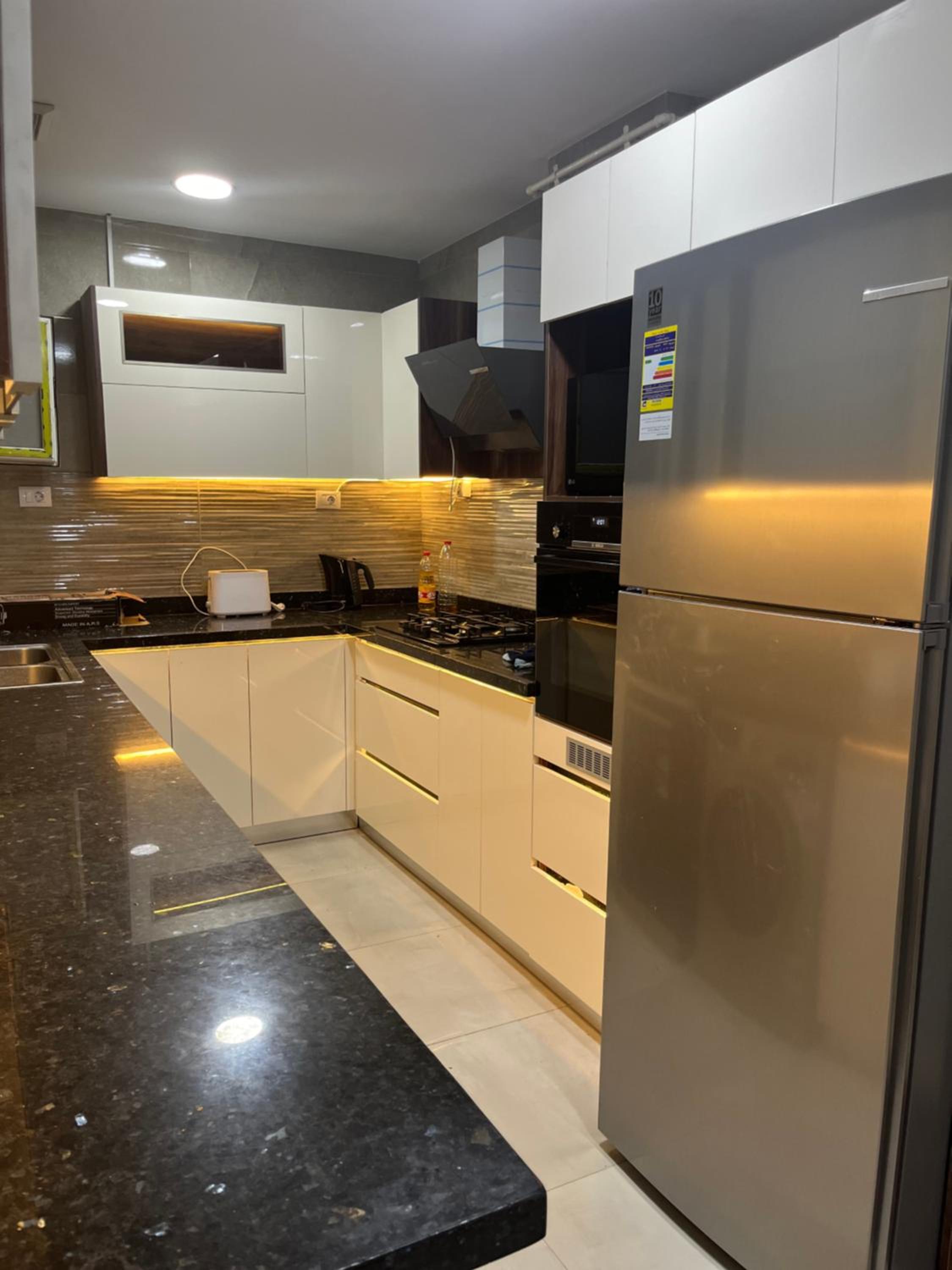 3 bedroom apartment luxury rehab