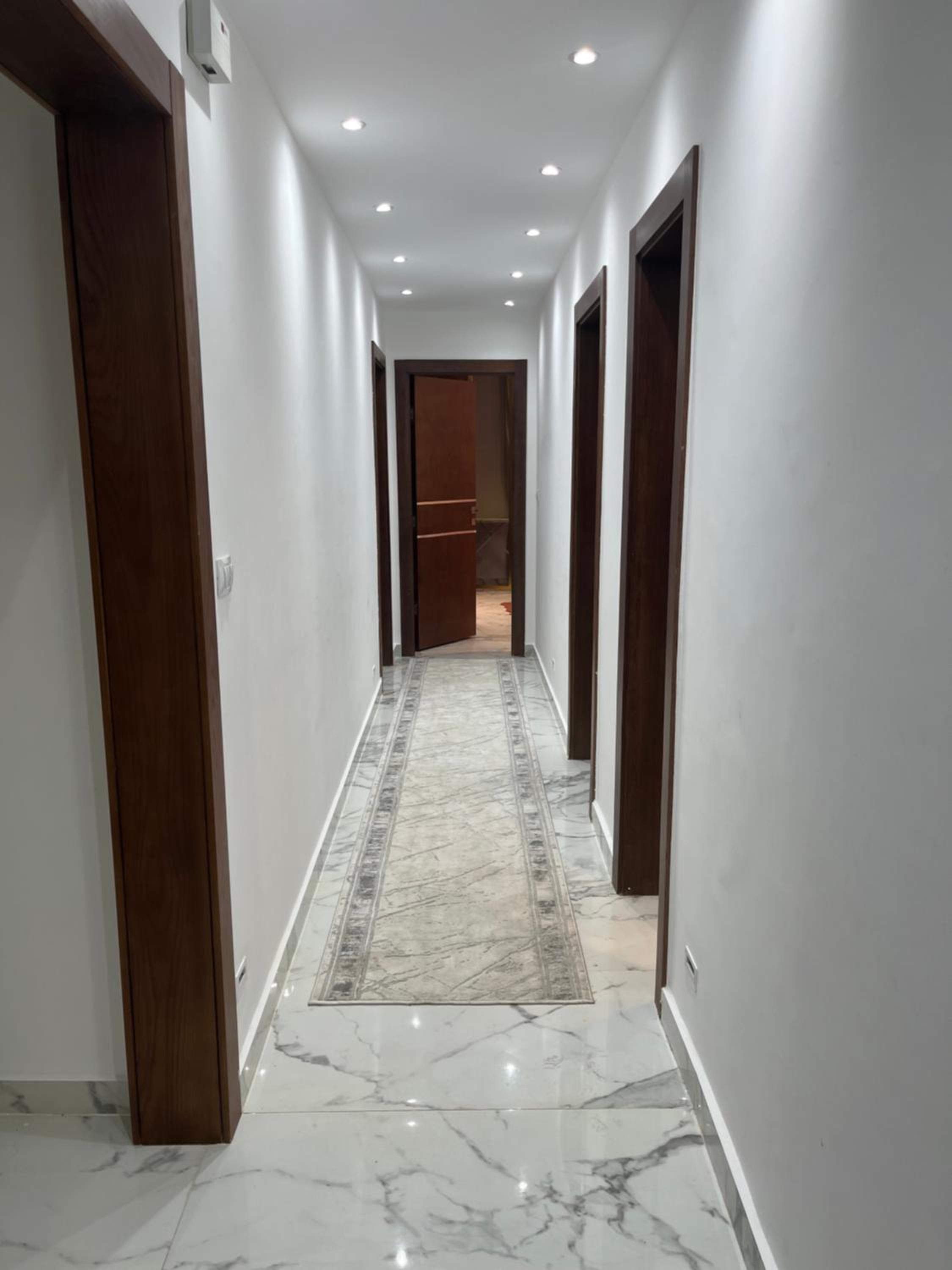 3 bedroom apartment luxury rehab