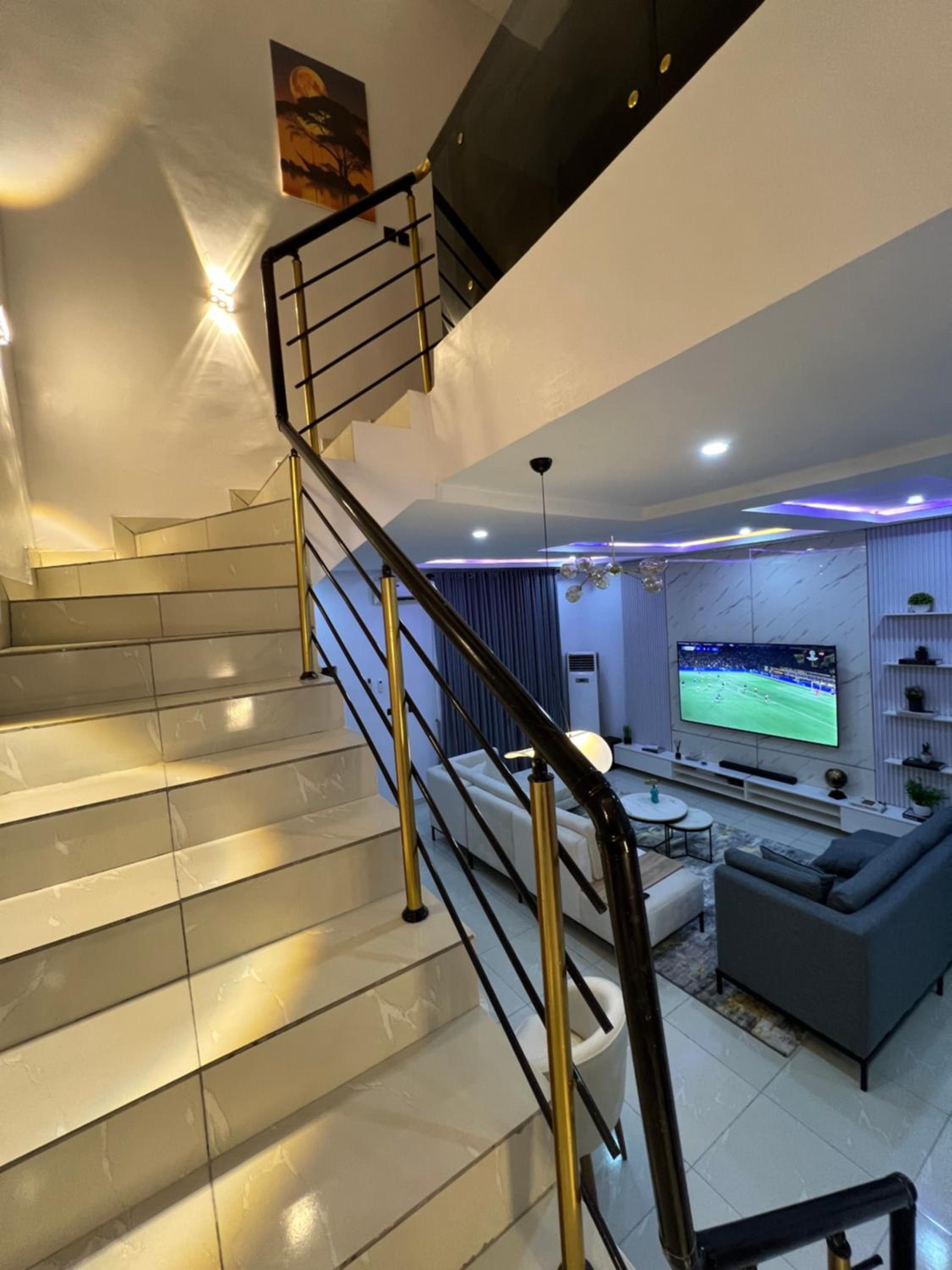 Sisis rentals view 5