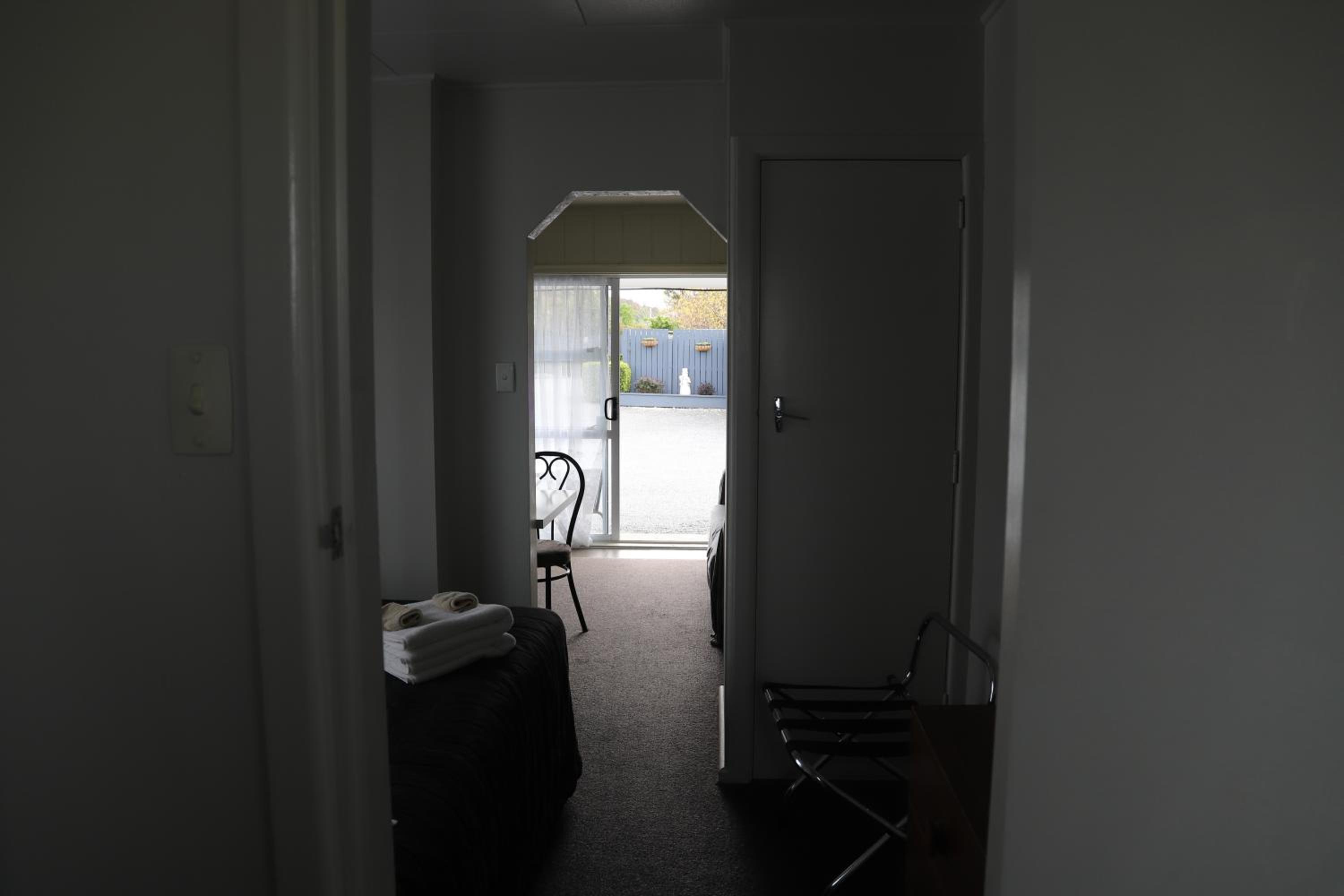 Sierra Beachfront Motel