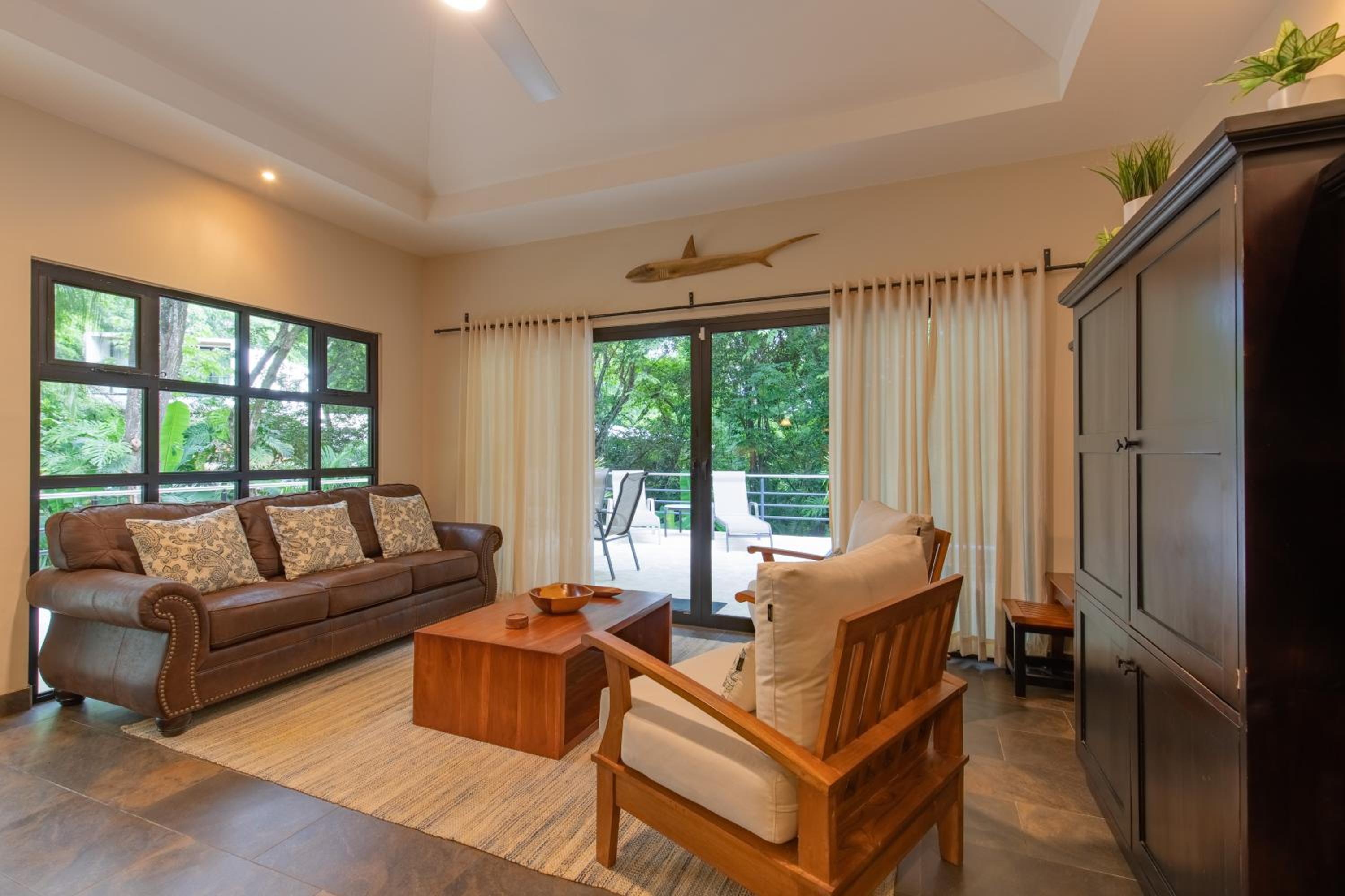 Four Winds Properties A Short Walk to the Beach
