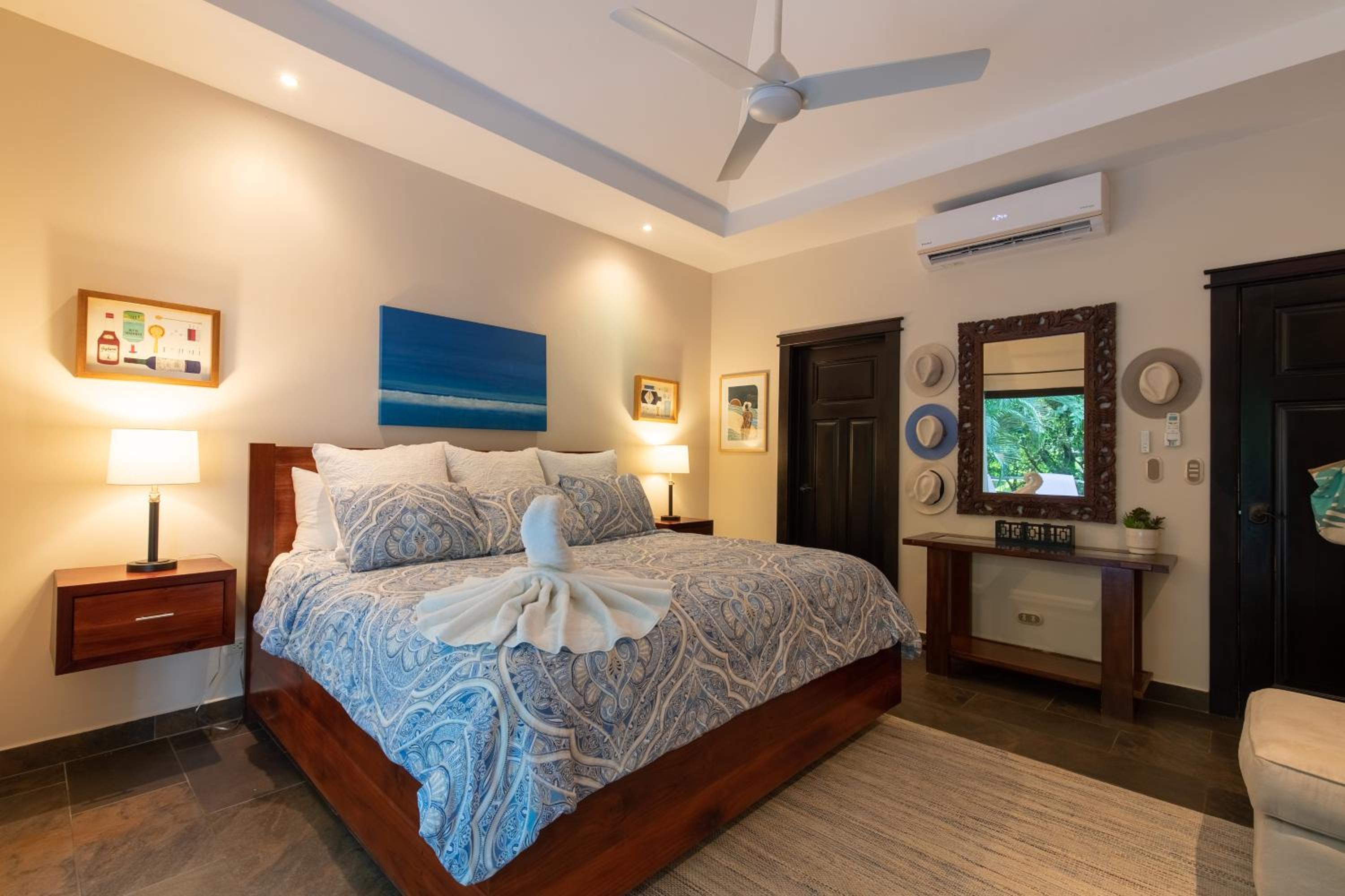 Four Winds Properties A Short Walk to the Beach