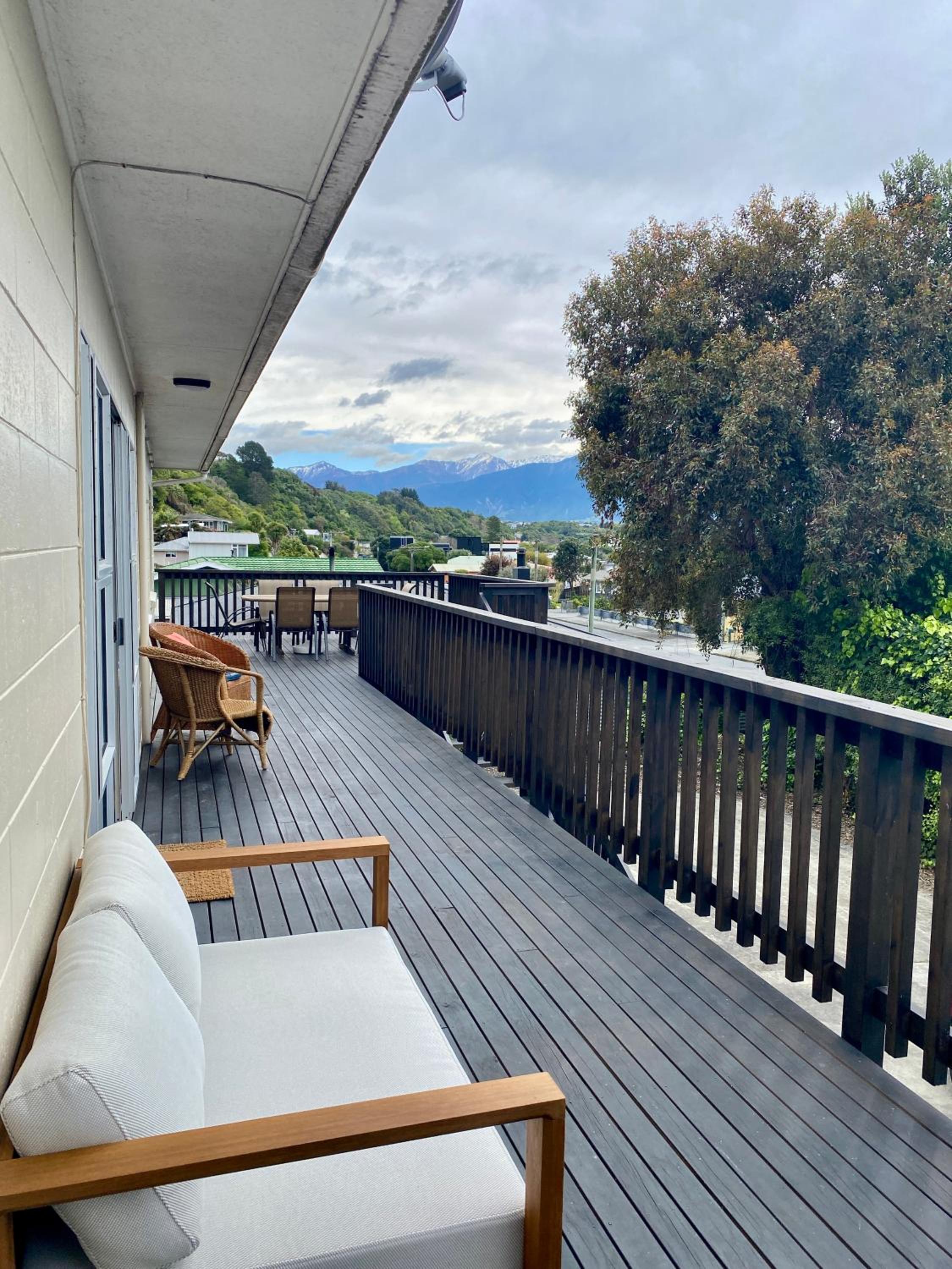 Great View, Handy to Beach, Sunny - KK29174