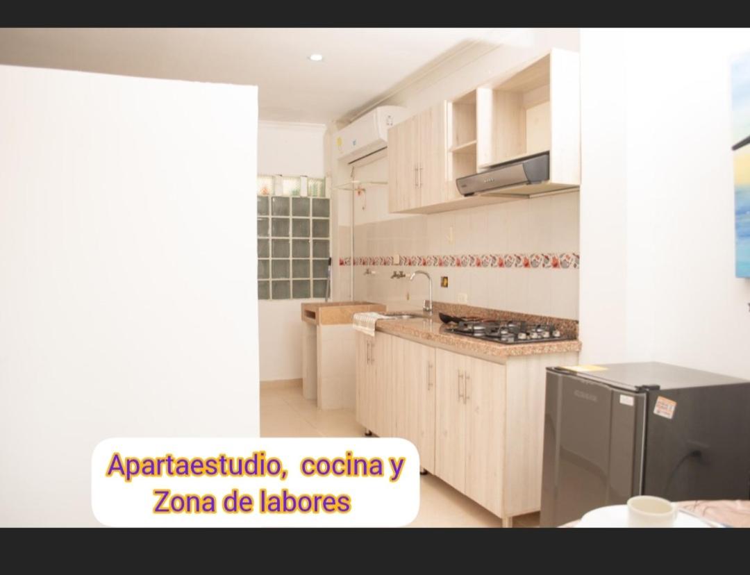 confortable apartaestudio norte, frente CC Alamedas