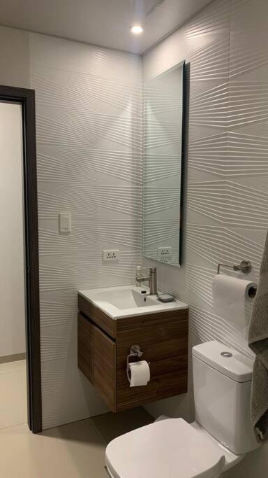 Hermoso Departamento en Condominio Privado
