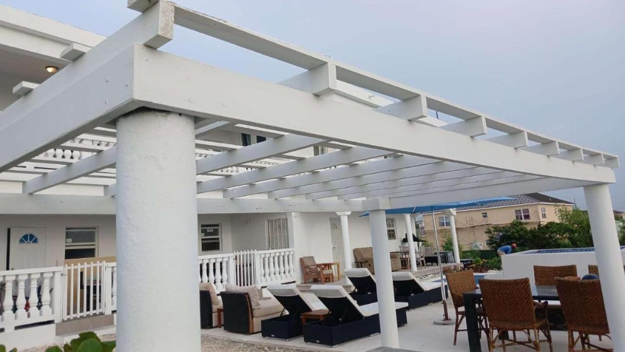 New condo with sea view 4 view 3